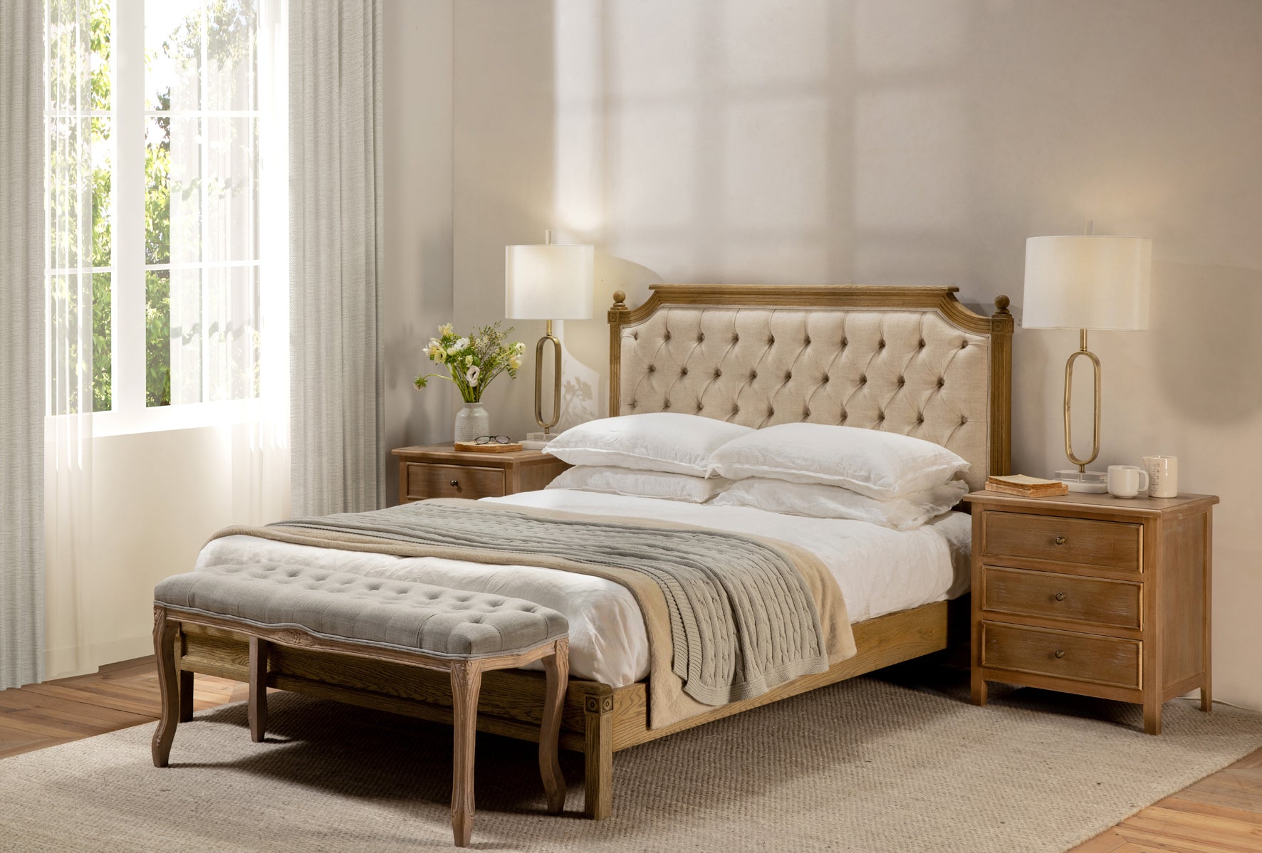 Blanche bed | Queen