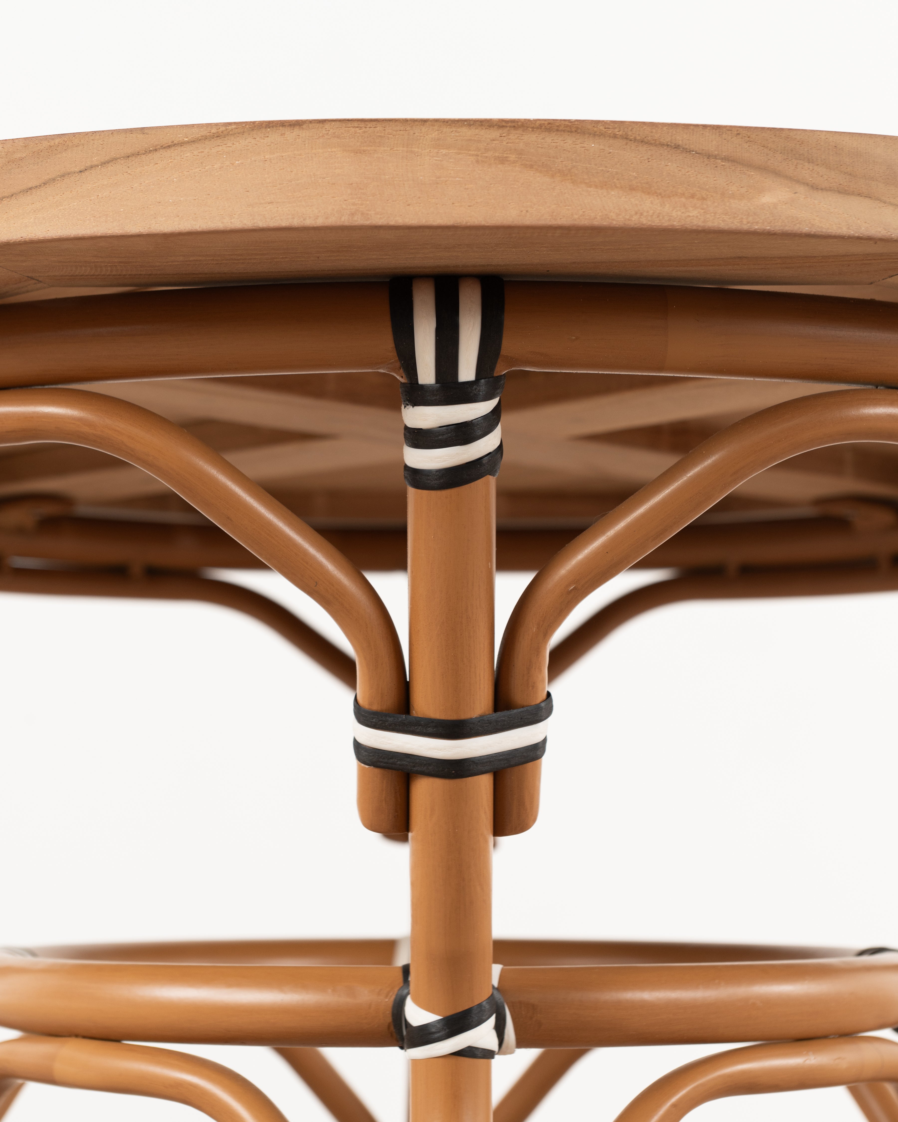 Brioche Bavans Cafe Table