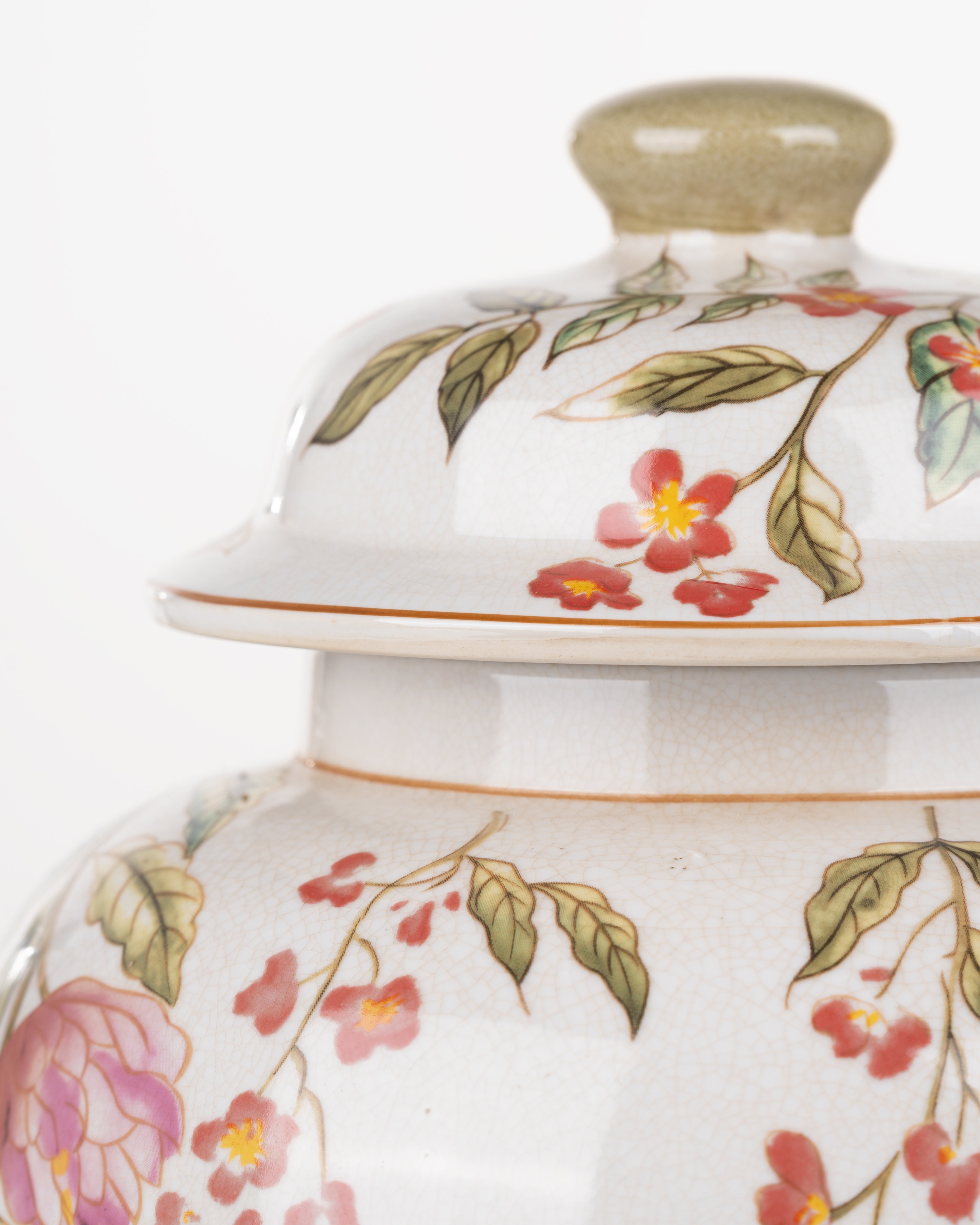 Jardin Aviary Ginger Jar
