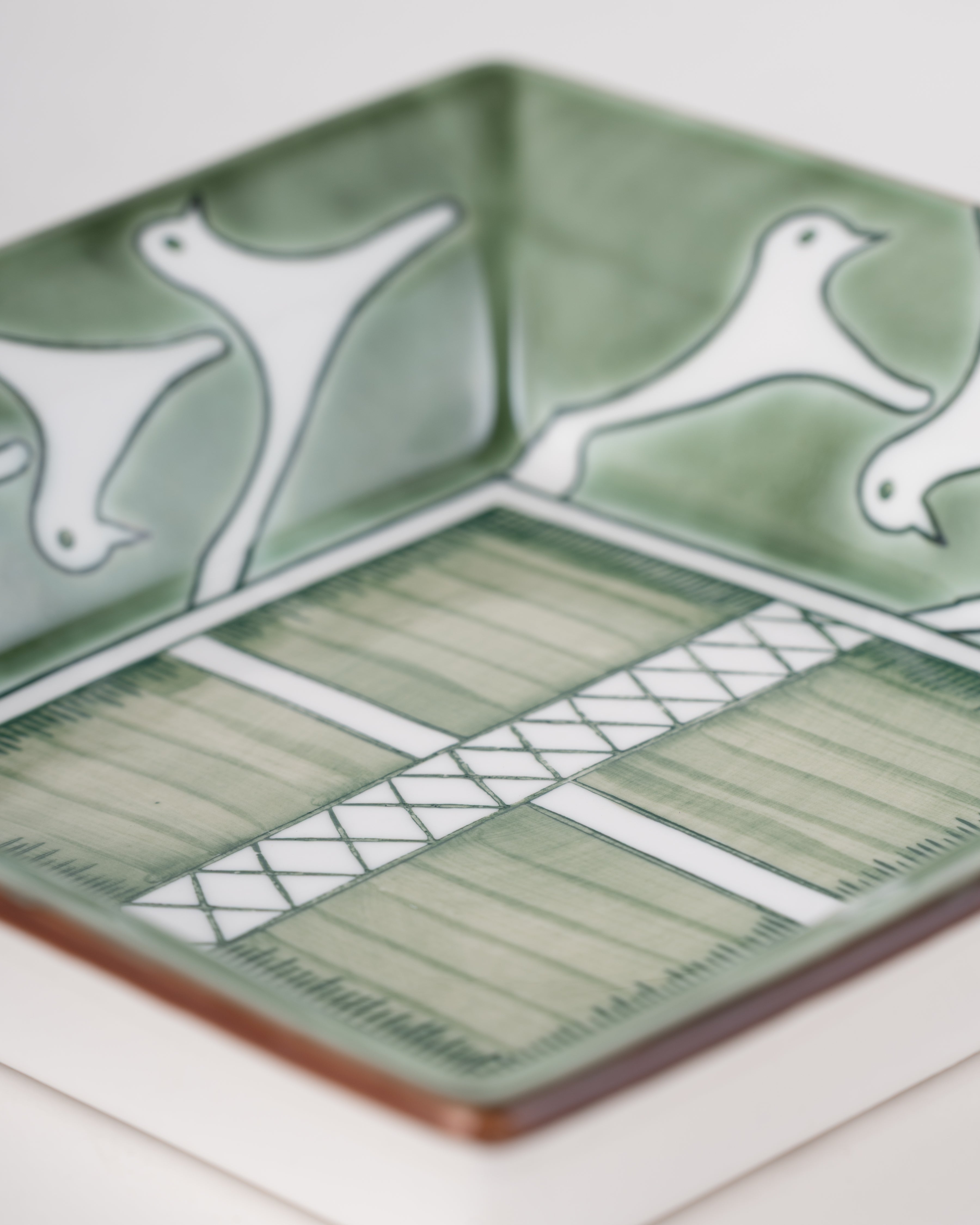 Illustrated Bird Dish