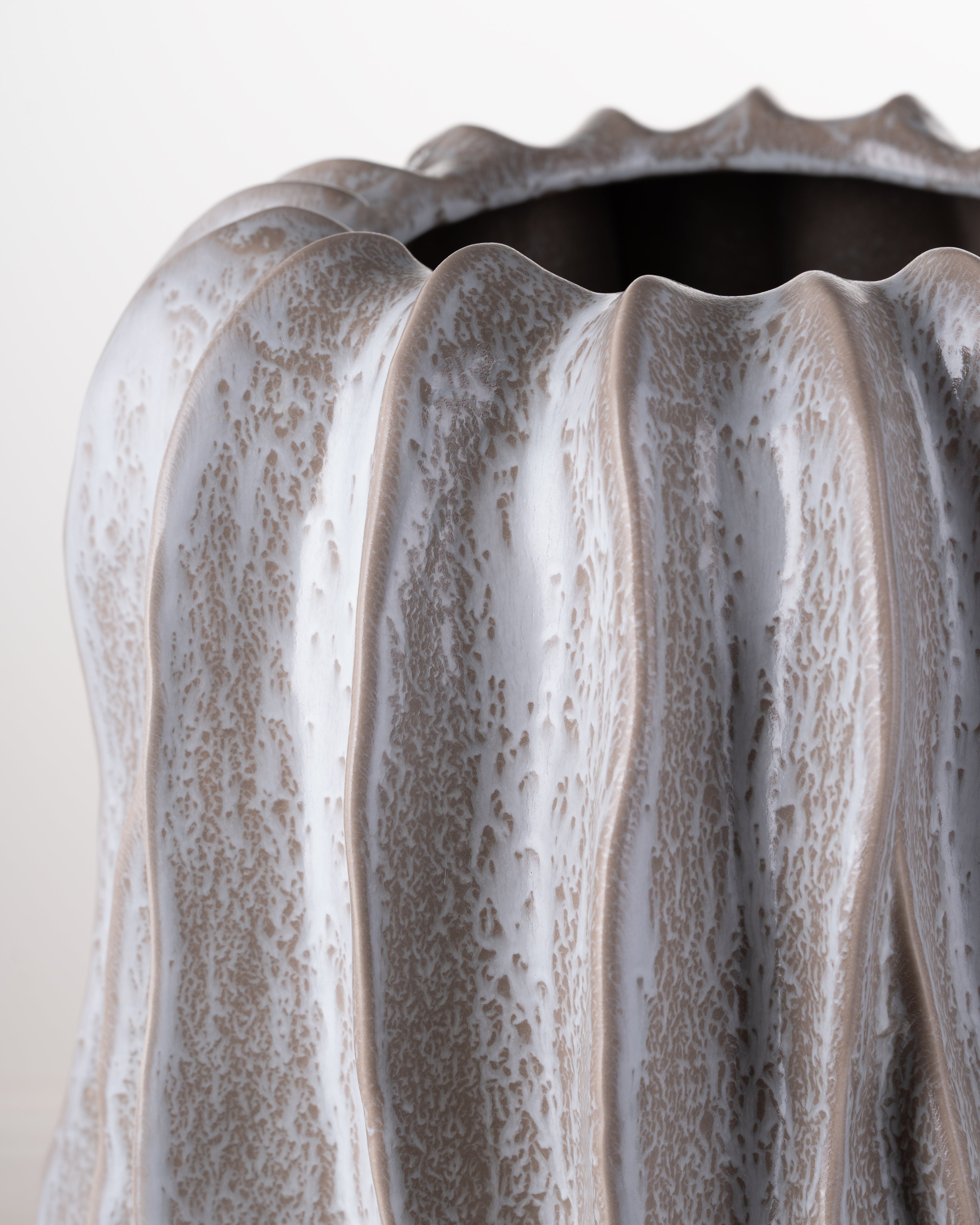 Dune Wave Ceramic Vase | Large