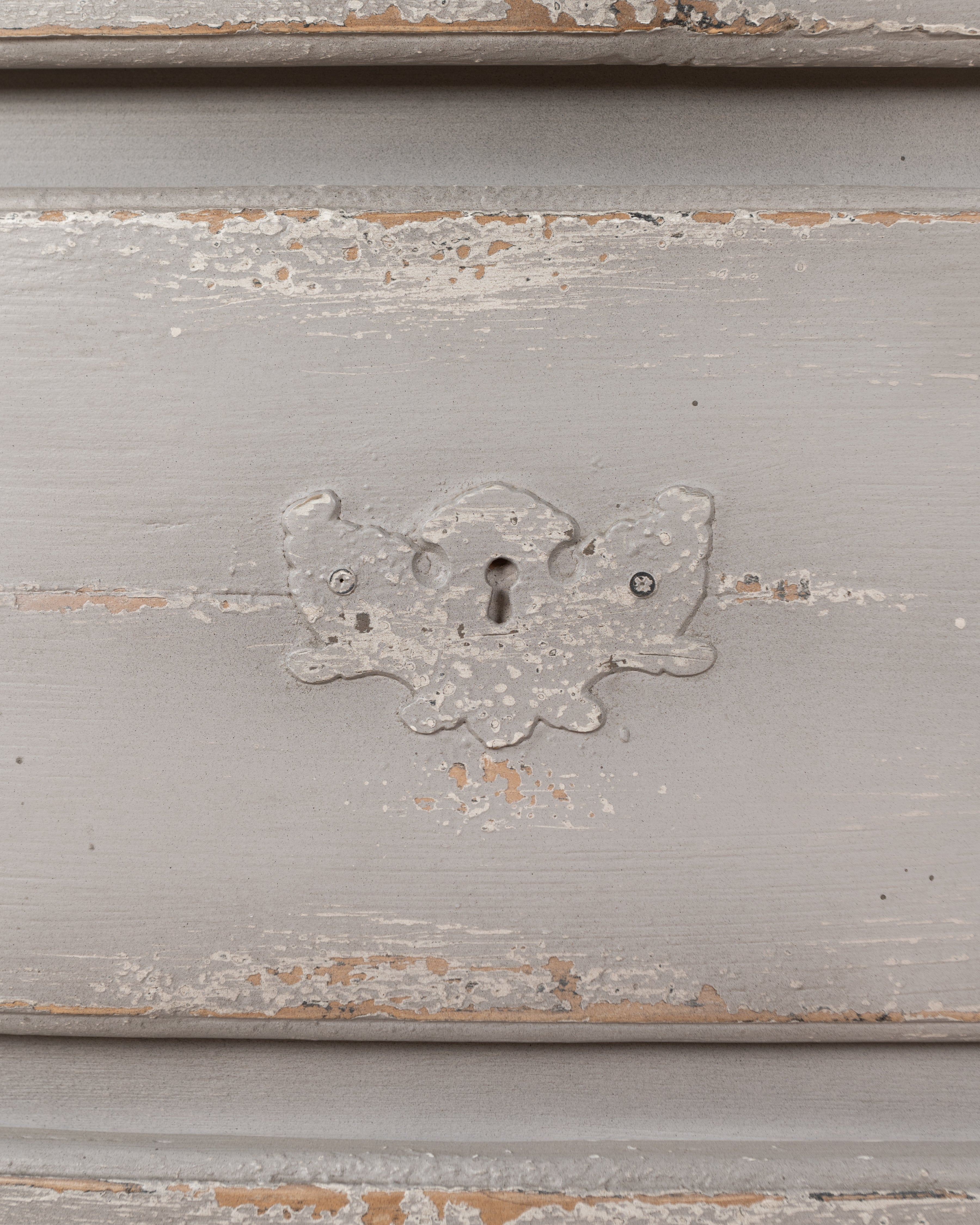 Adriana Chest Of Drawers