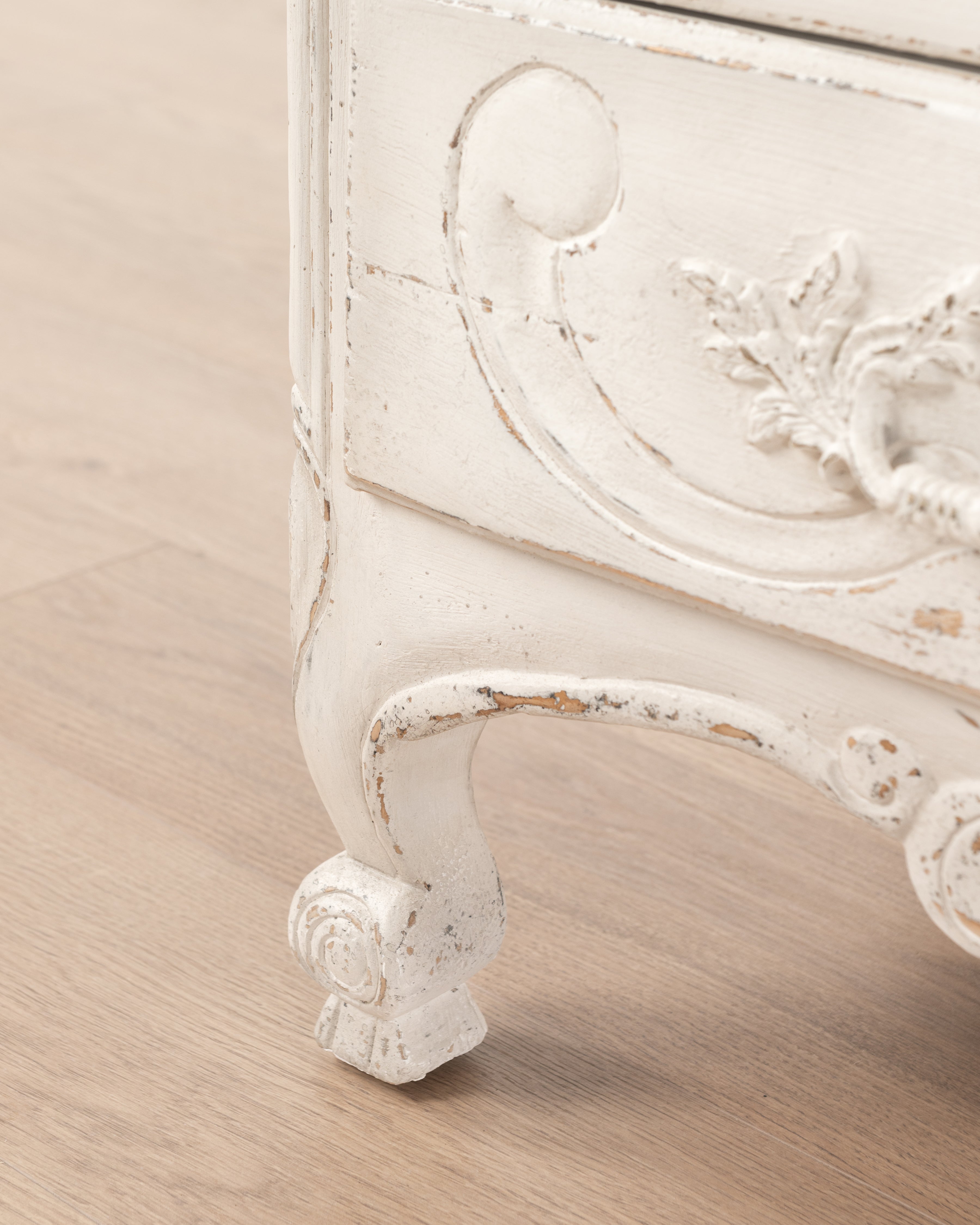 Guirlande Chest Of Drawers