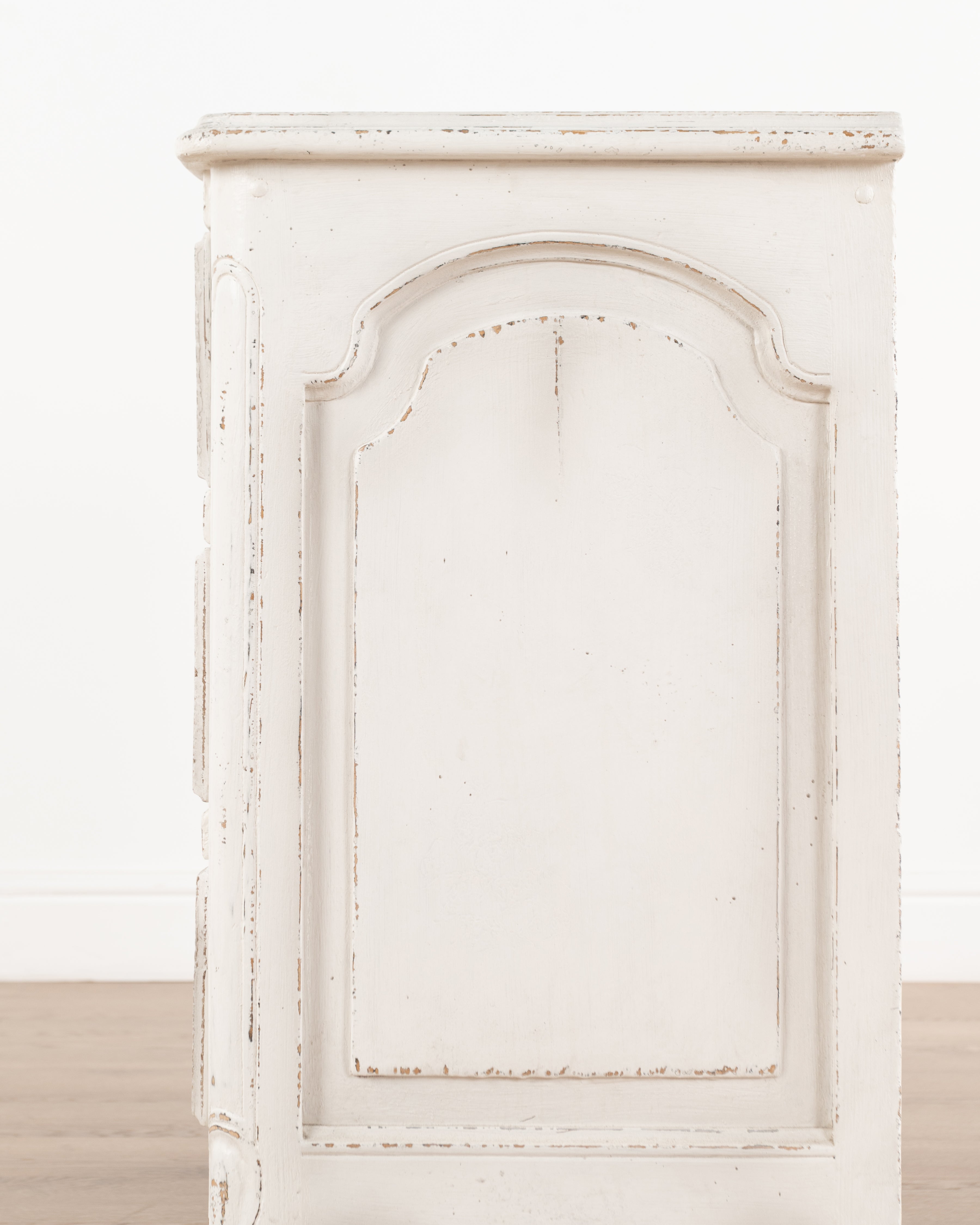 Guirlande Chest Of Drawers