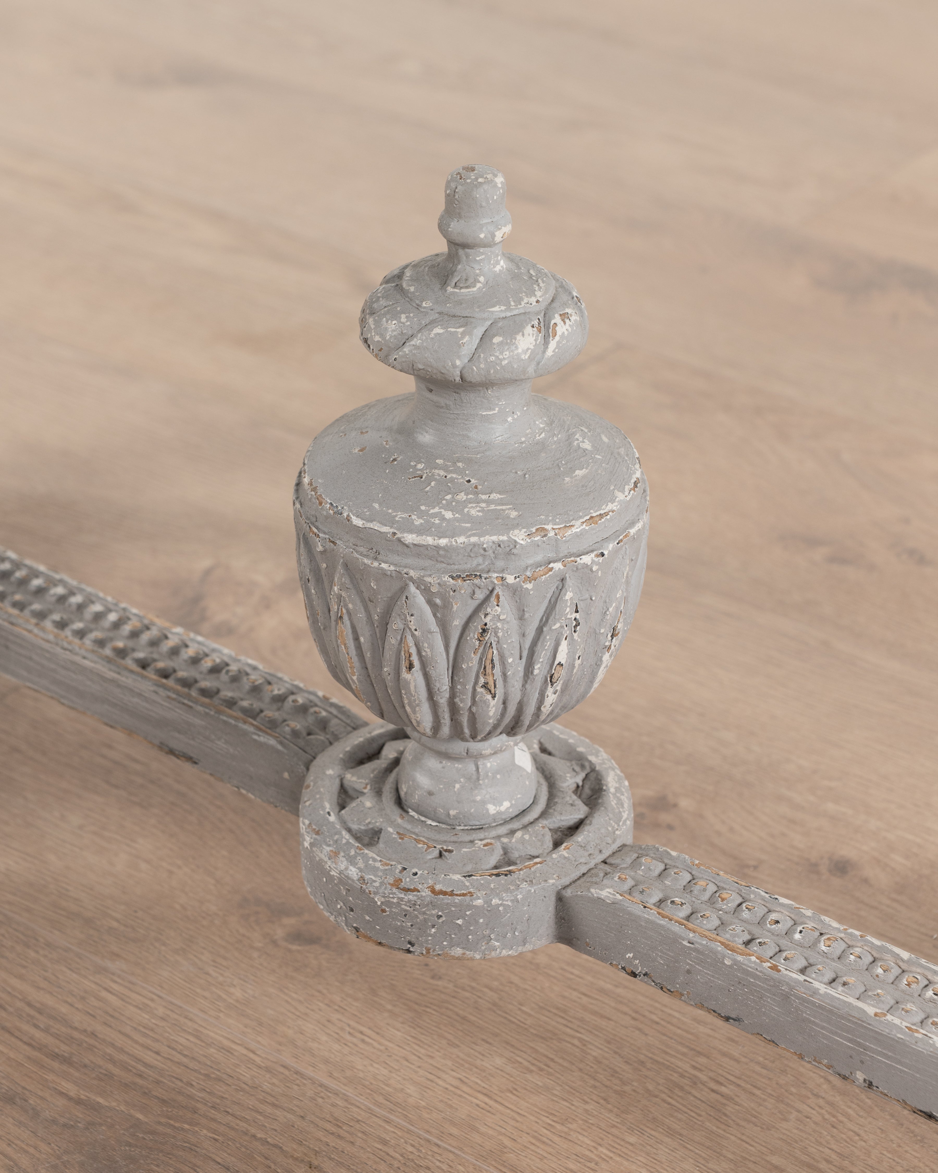 TABLE ENTRANCE AMARILLA GRY