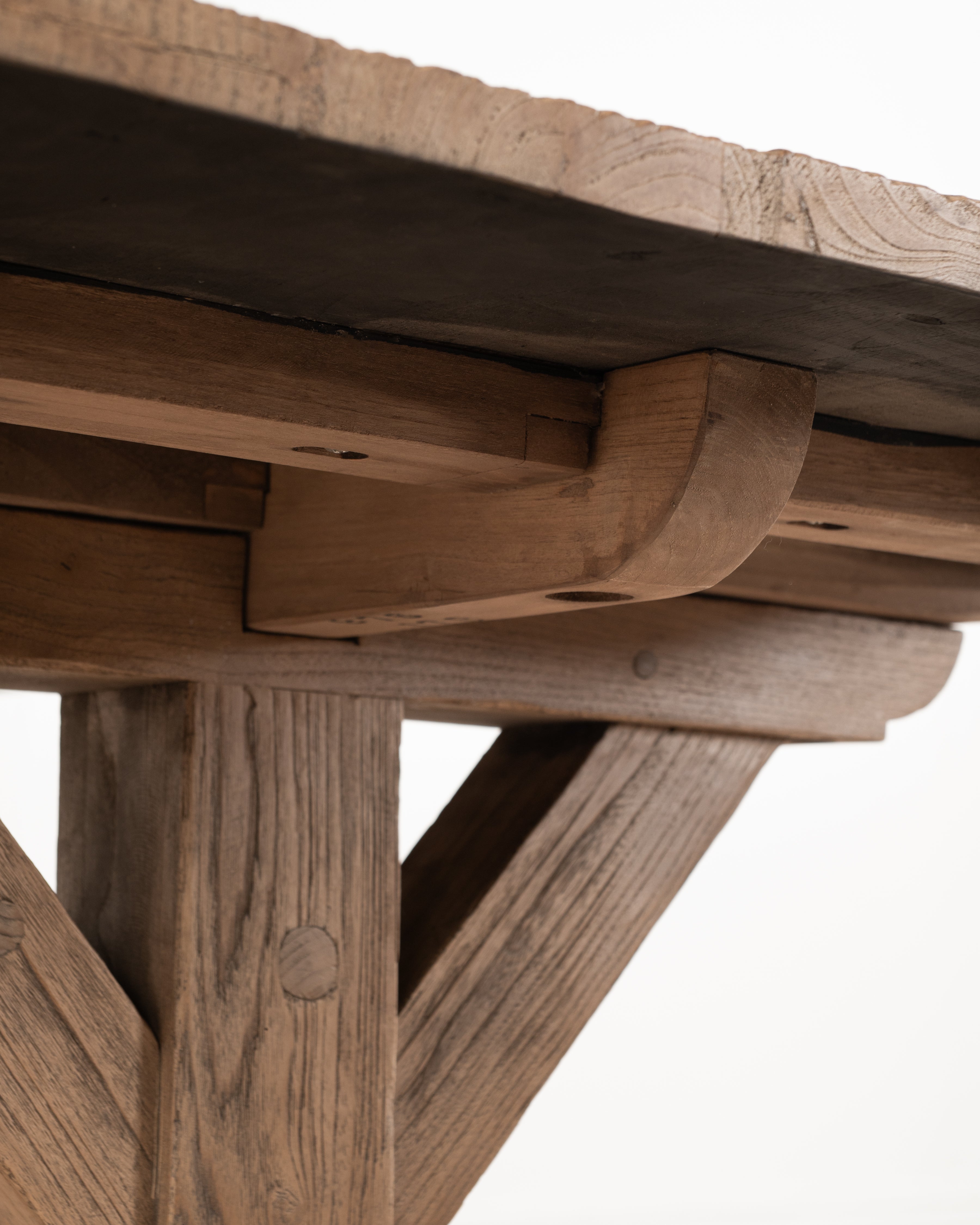 Achille 6-Seater Dining Table