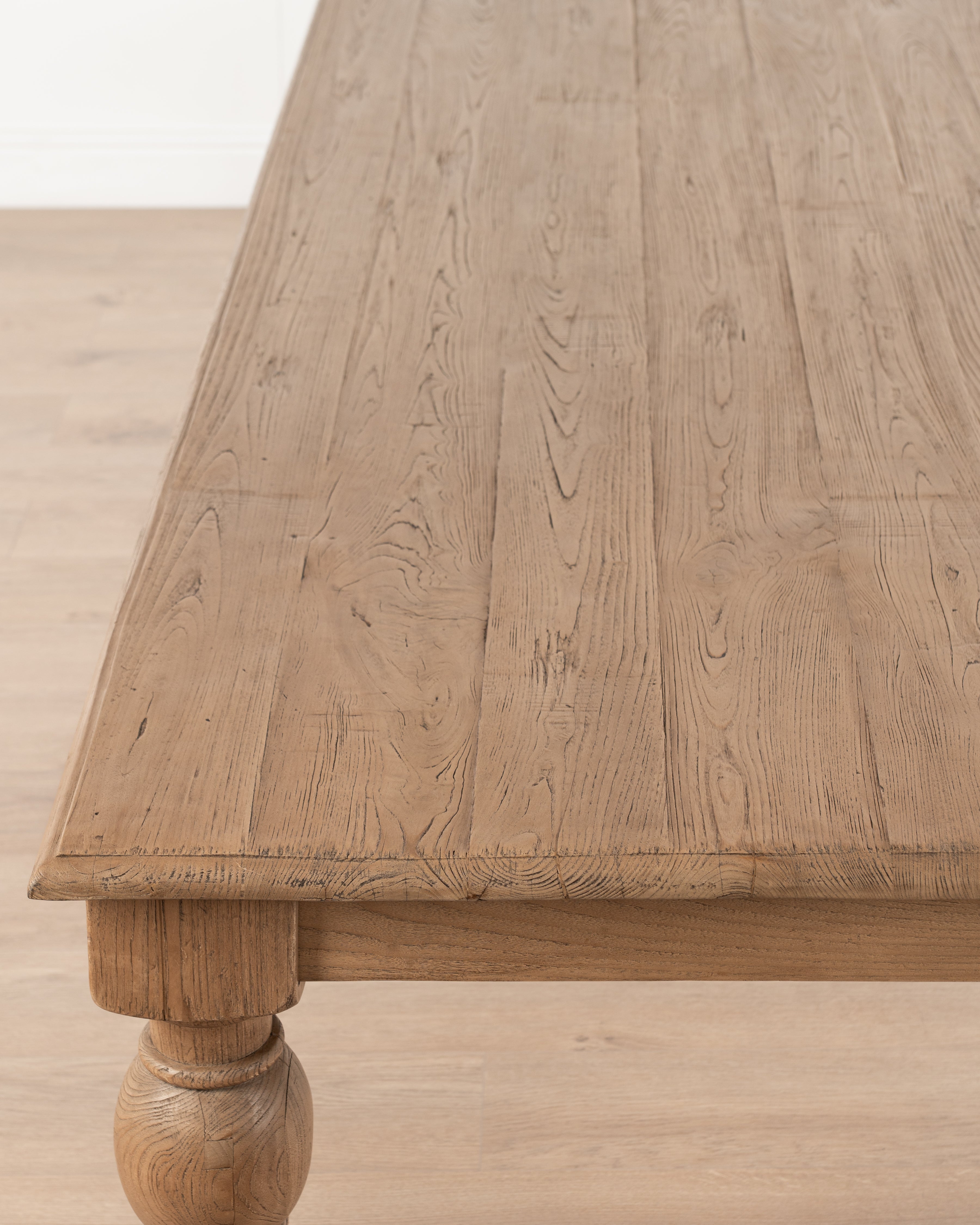 Absalon 10-Seater Dining Table