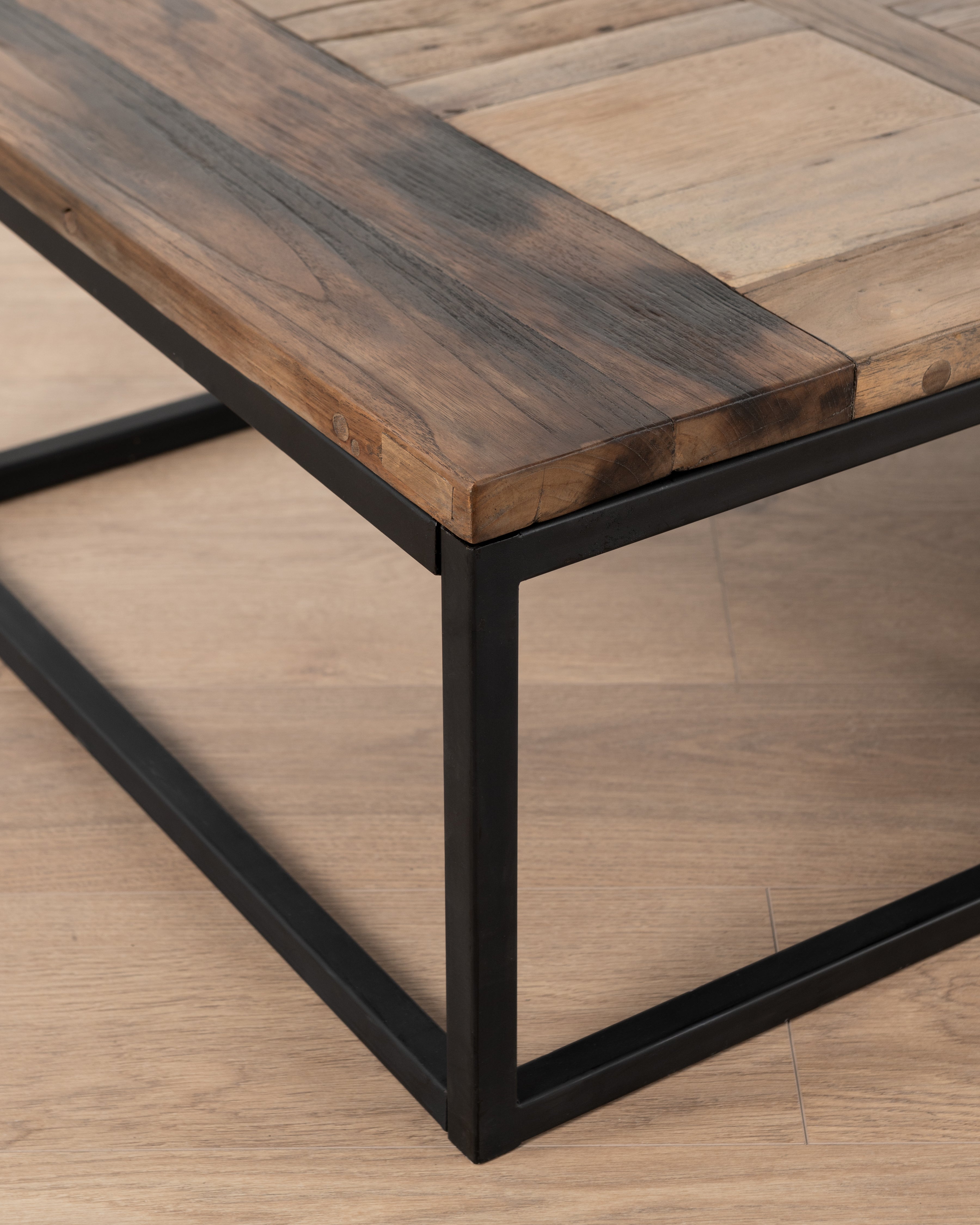 Pleven Coffee Table