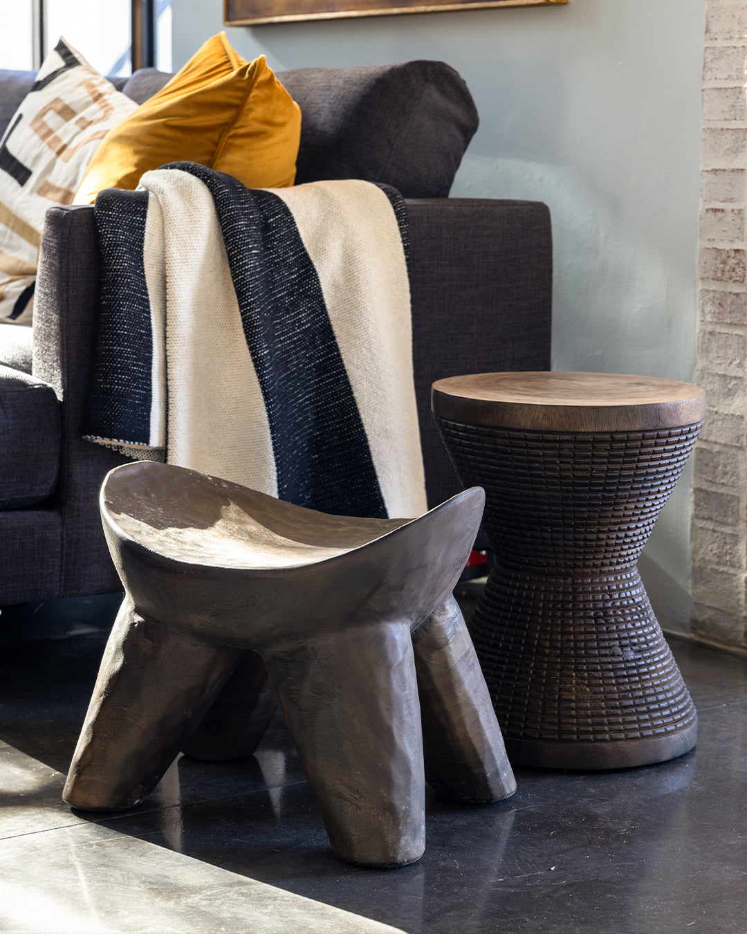 Guilloche Diabolo Stool