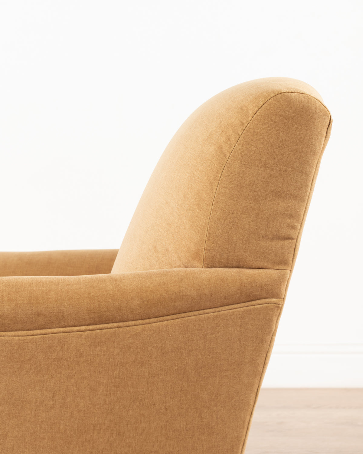 Chelsea Chair | Amber