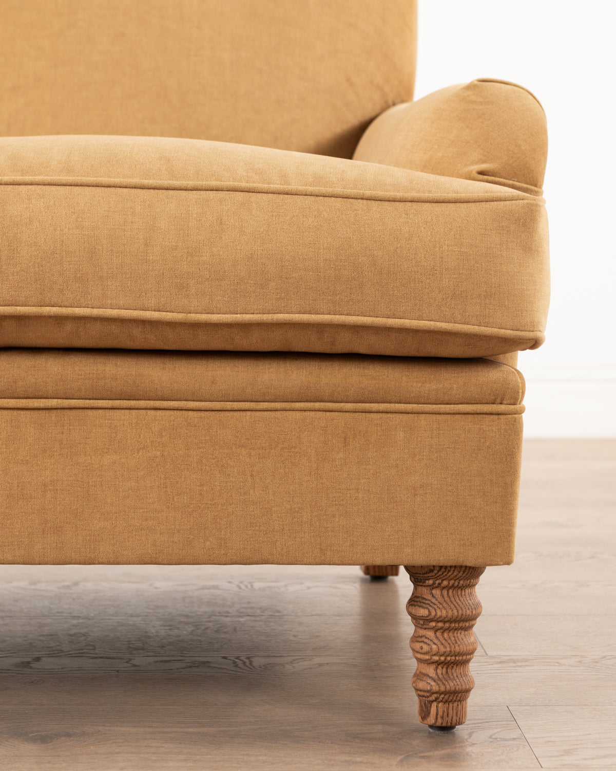 Chelsea Chair | Amber