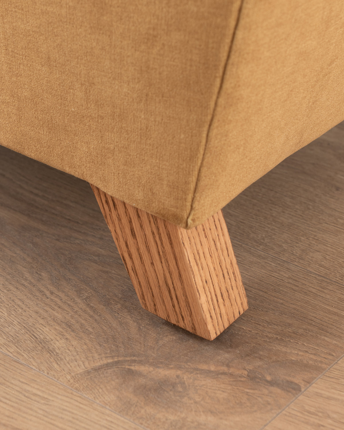 Chelsea Chair | Amber