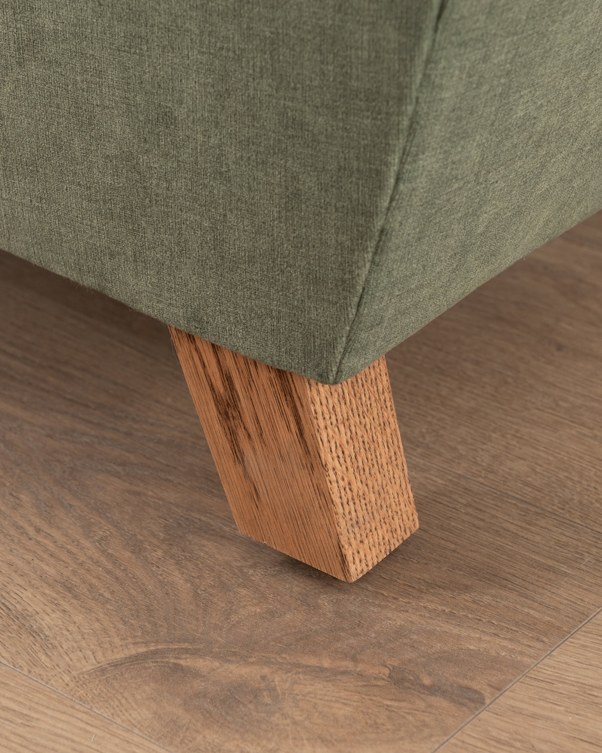 Chelsea Chair | Bottle