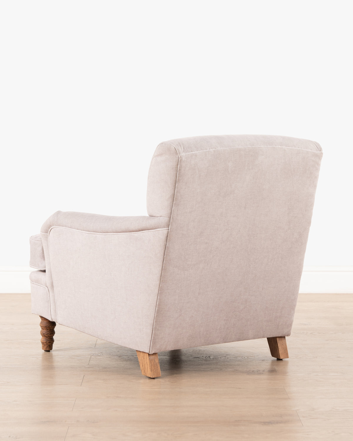 Chelsea Chair | Griffen