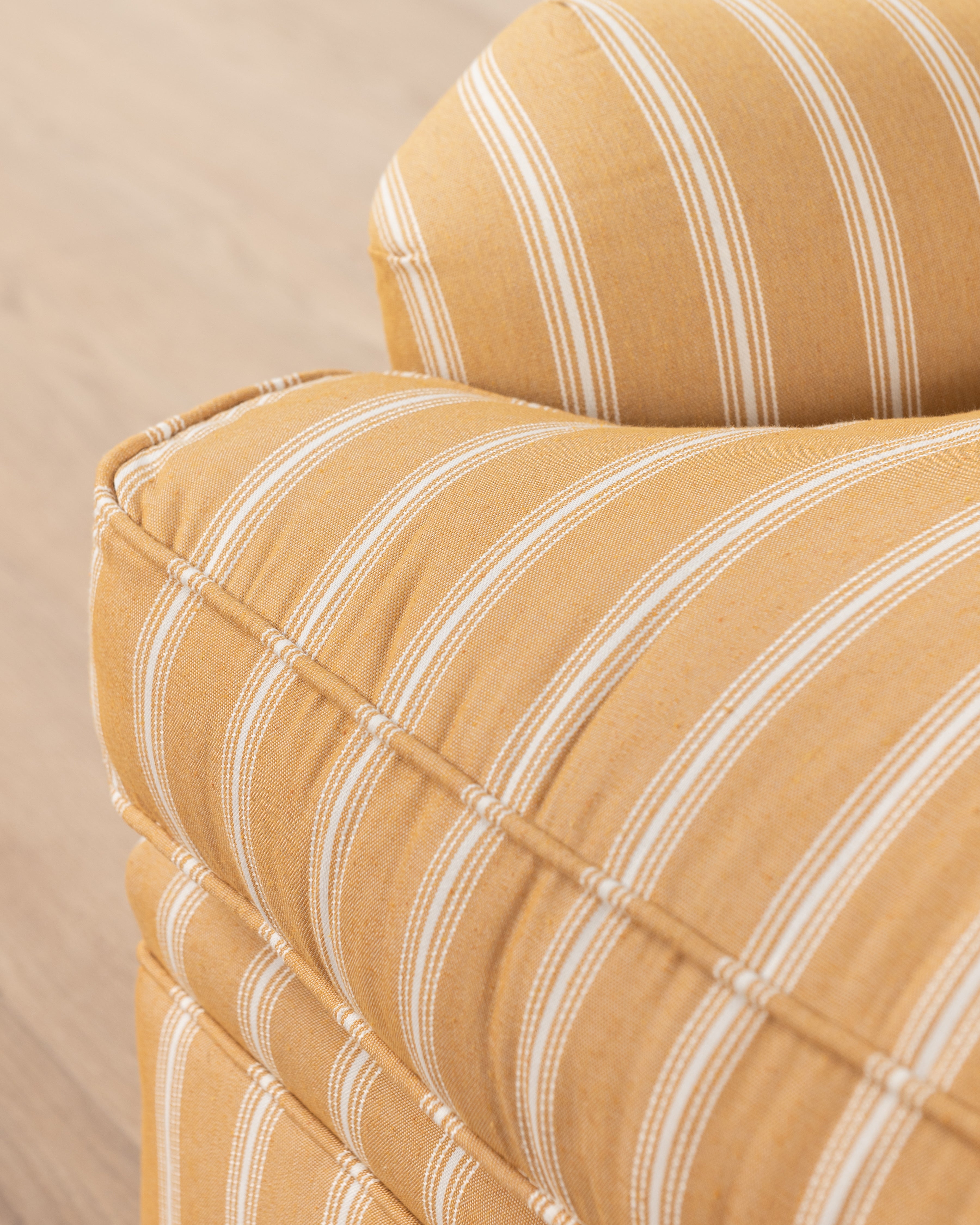 Chelsea 2-seater Sofa | Lifeline Limonata
