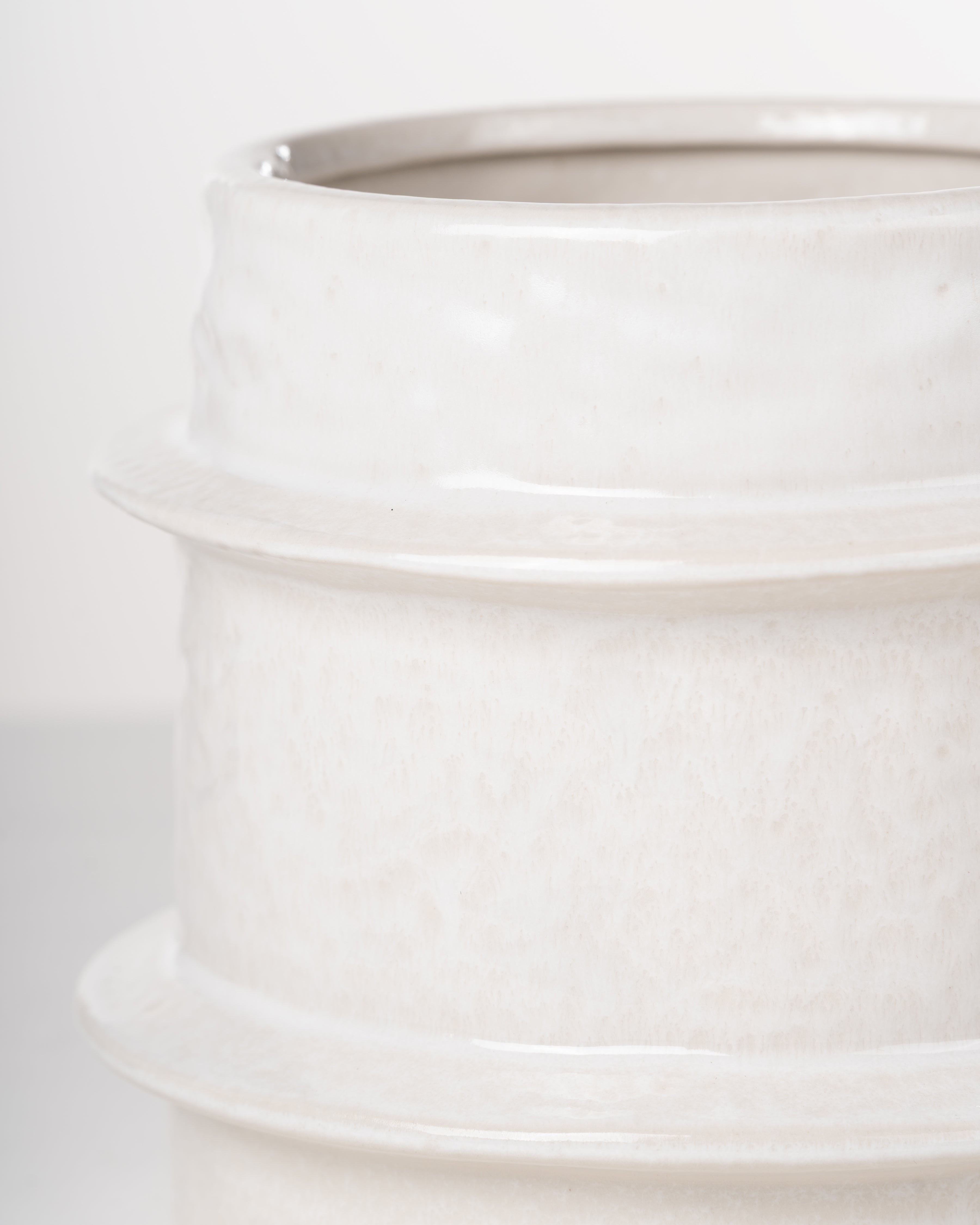 Saturn Ceramic Vessel | White