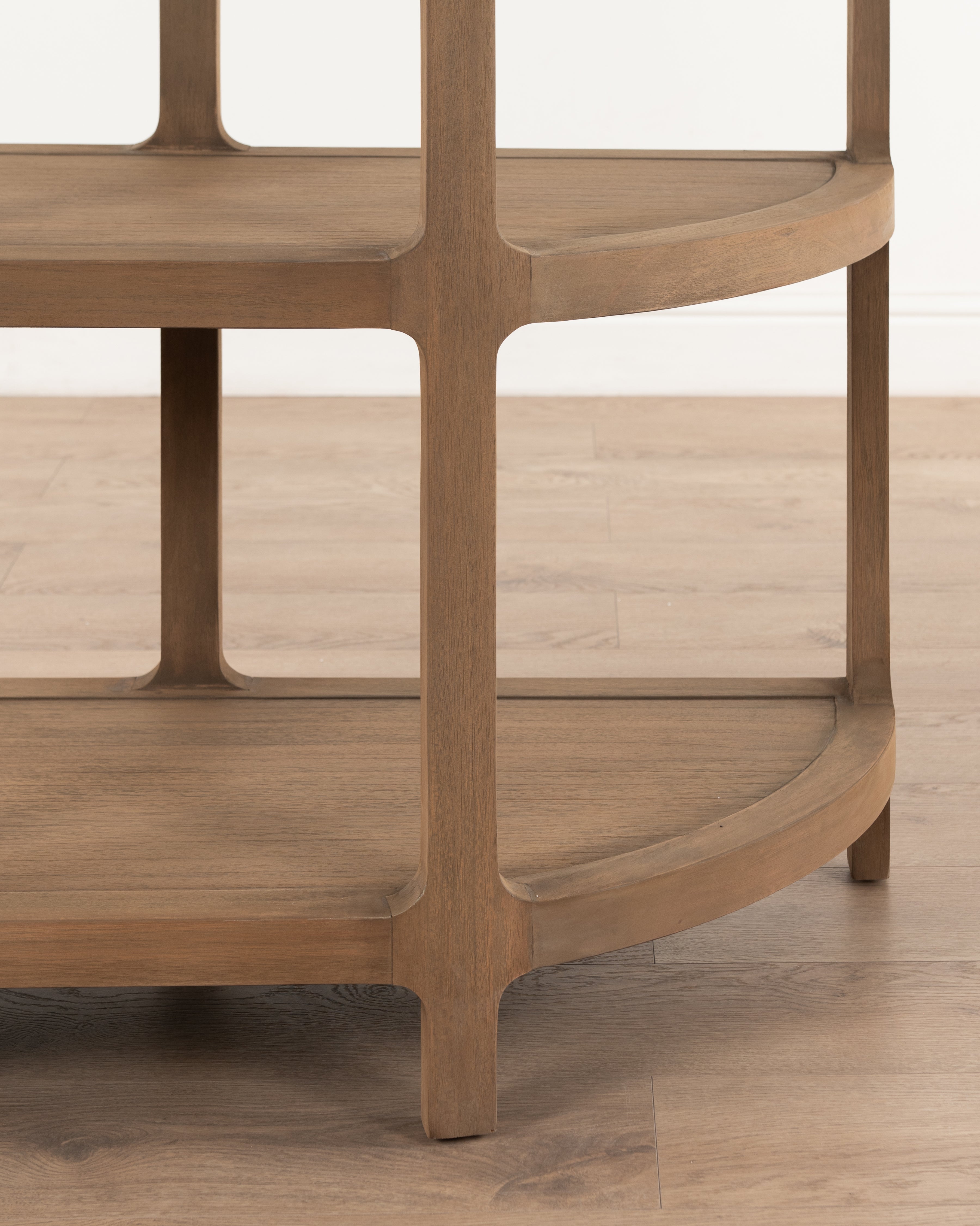 Lucca display shelf