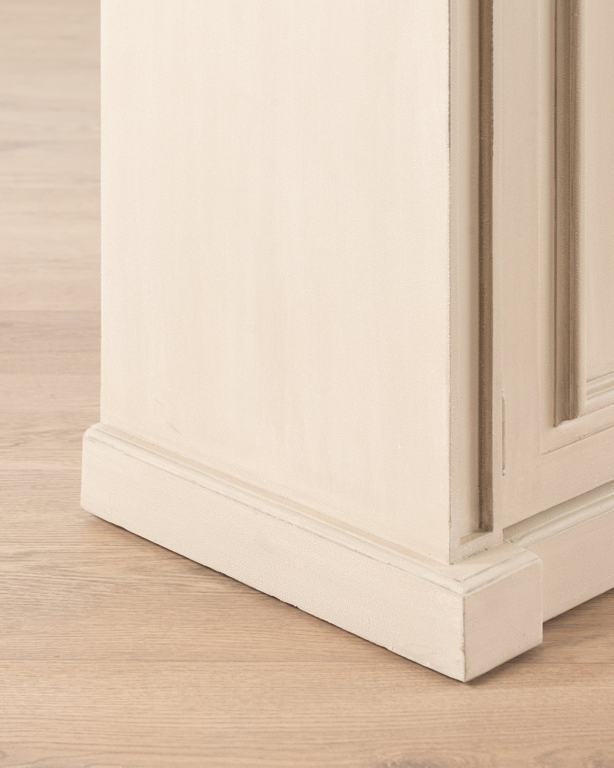 Rennes Cabinet | White