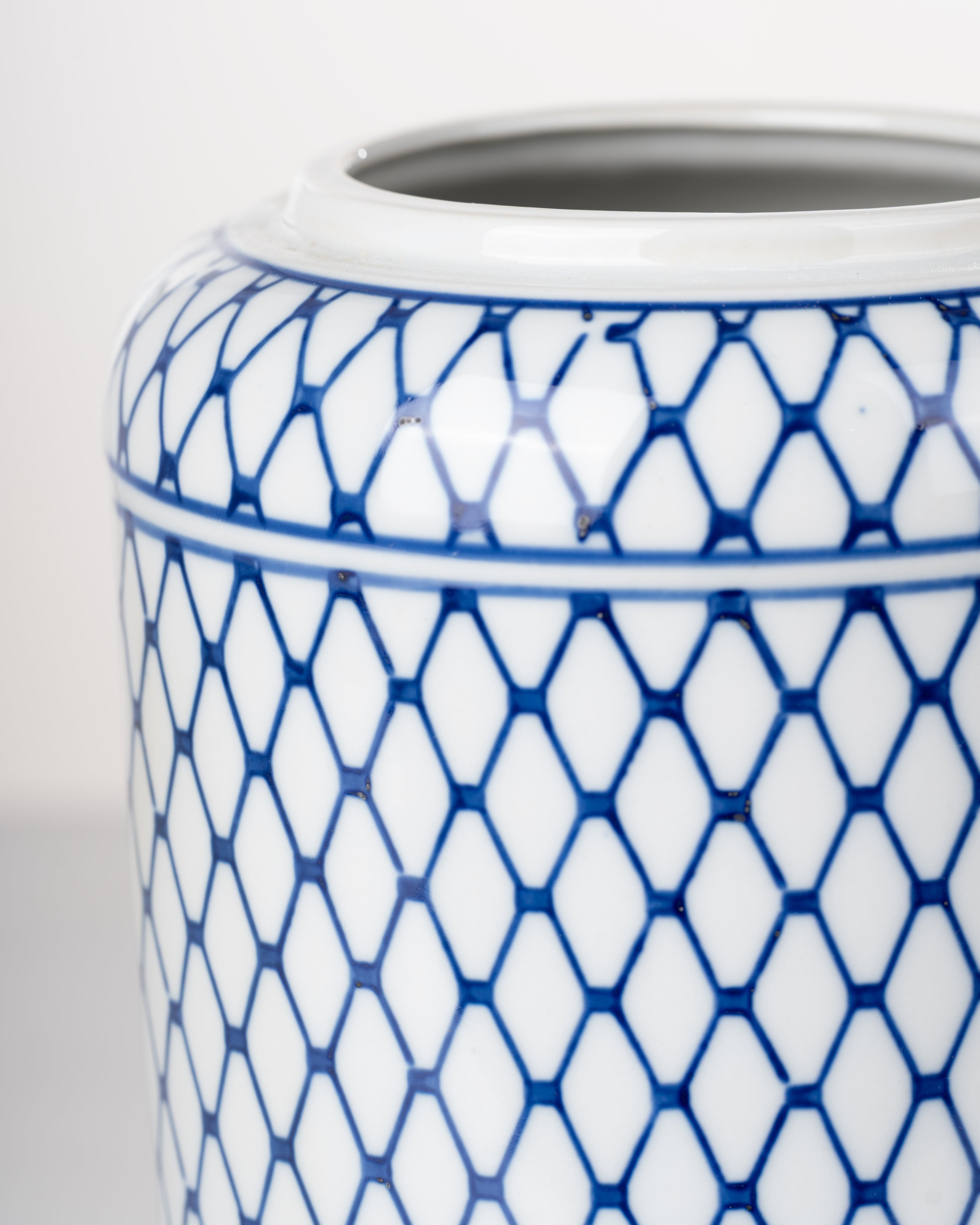 Cobalt Lattice Ginger Jar | Medium