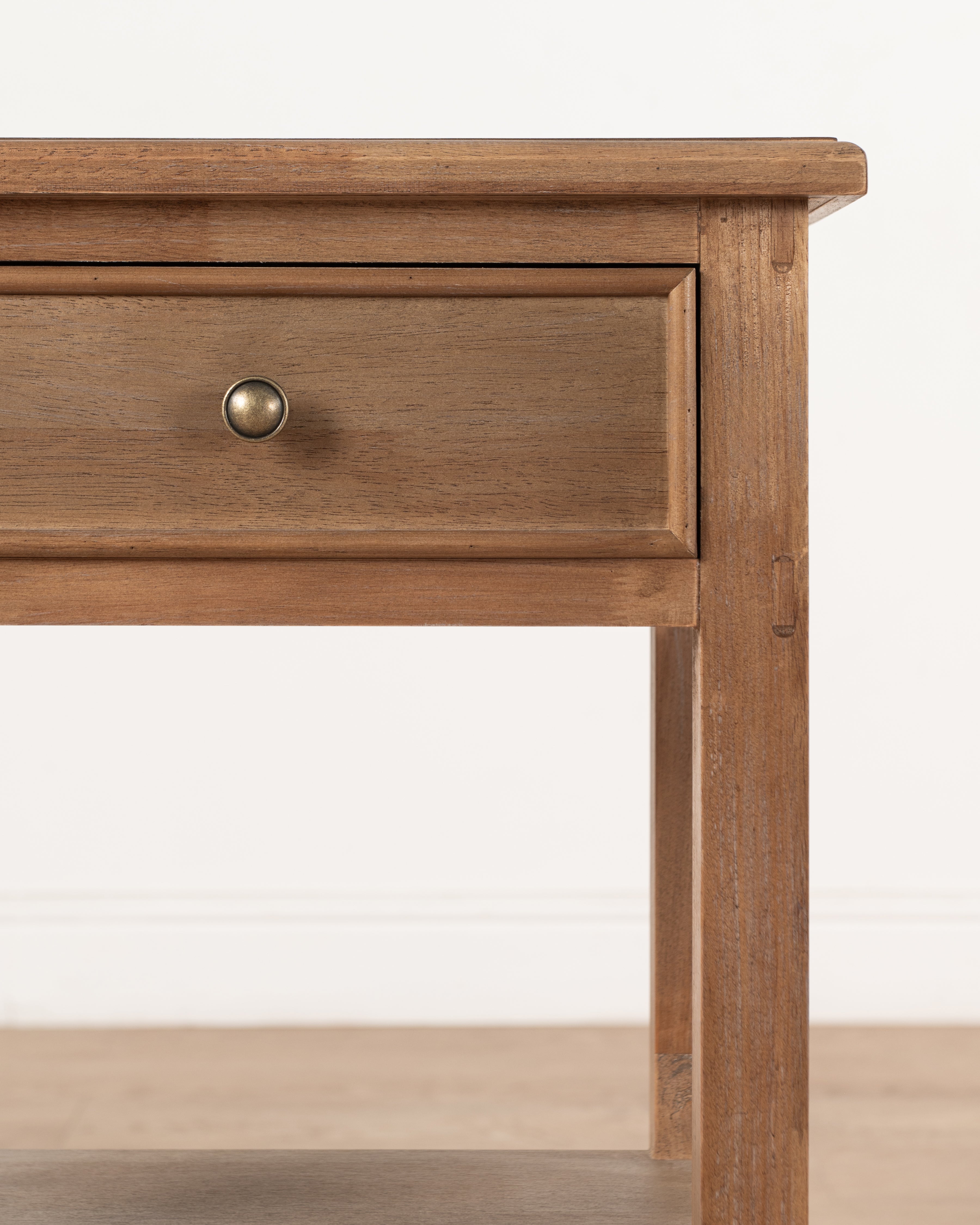 Karusa Bedside Table | 1 Drawer