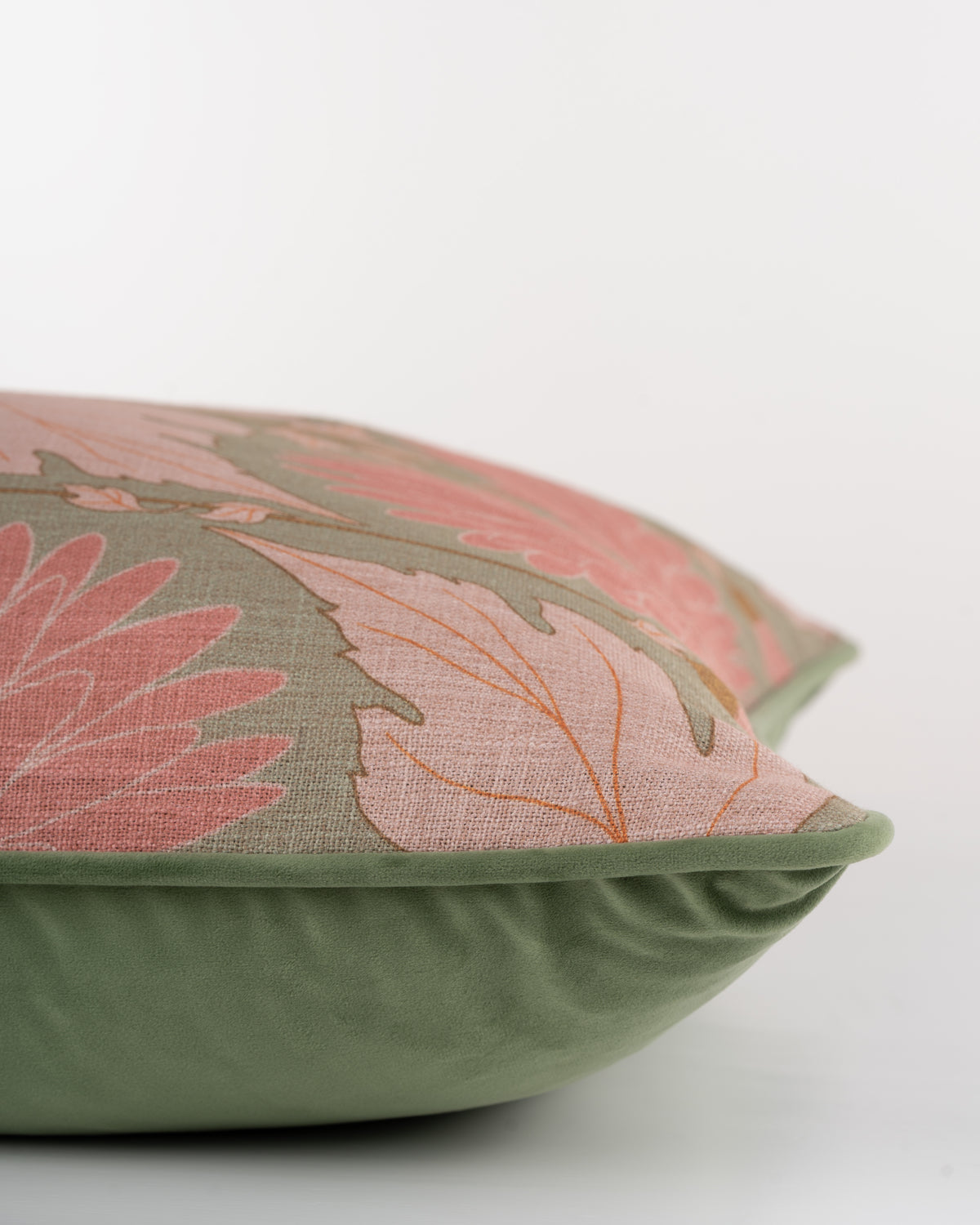 Pompom Flower Cushion