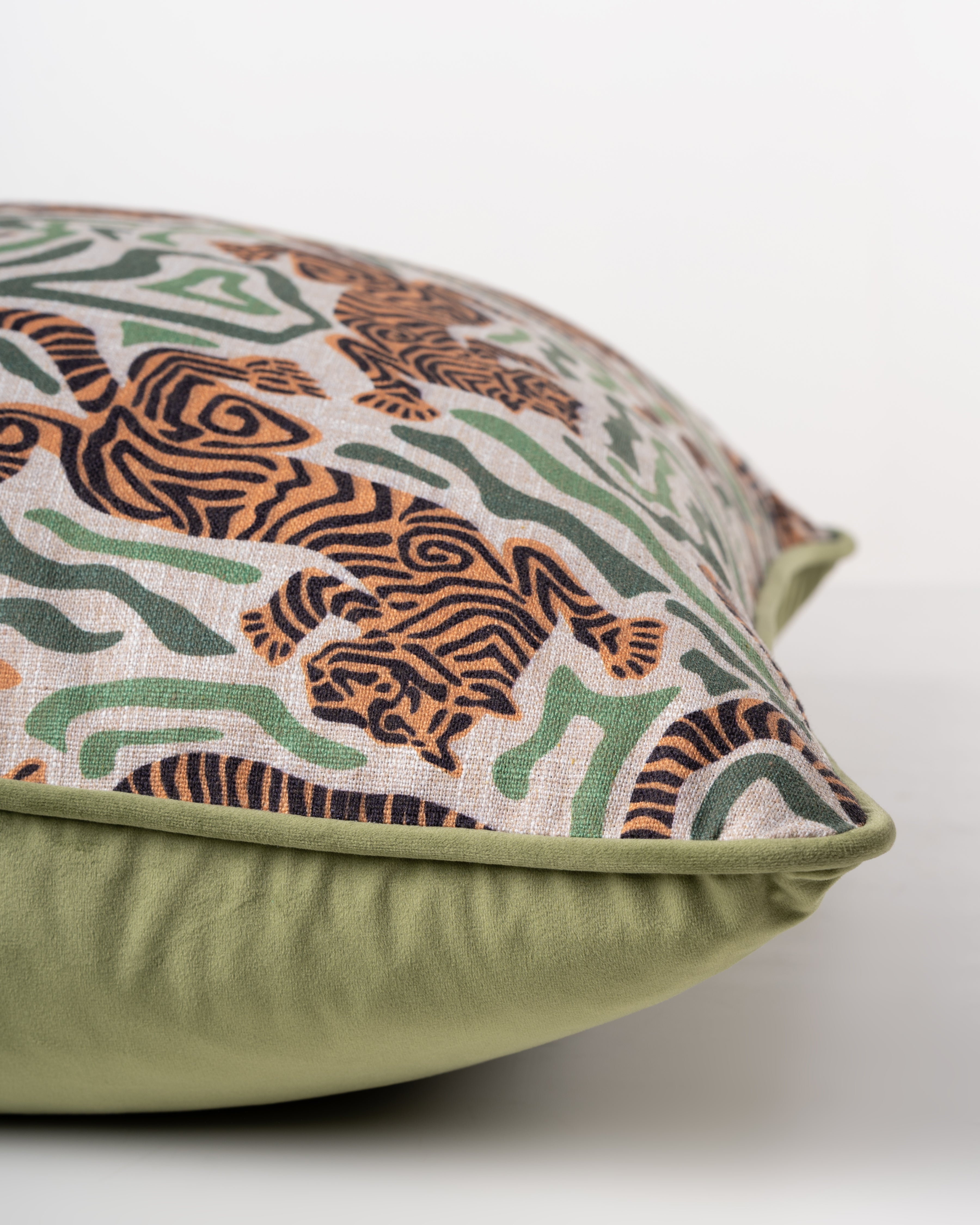 Crawling Tiger Cushion