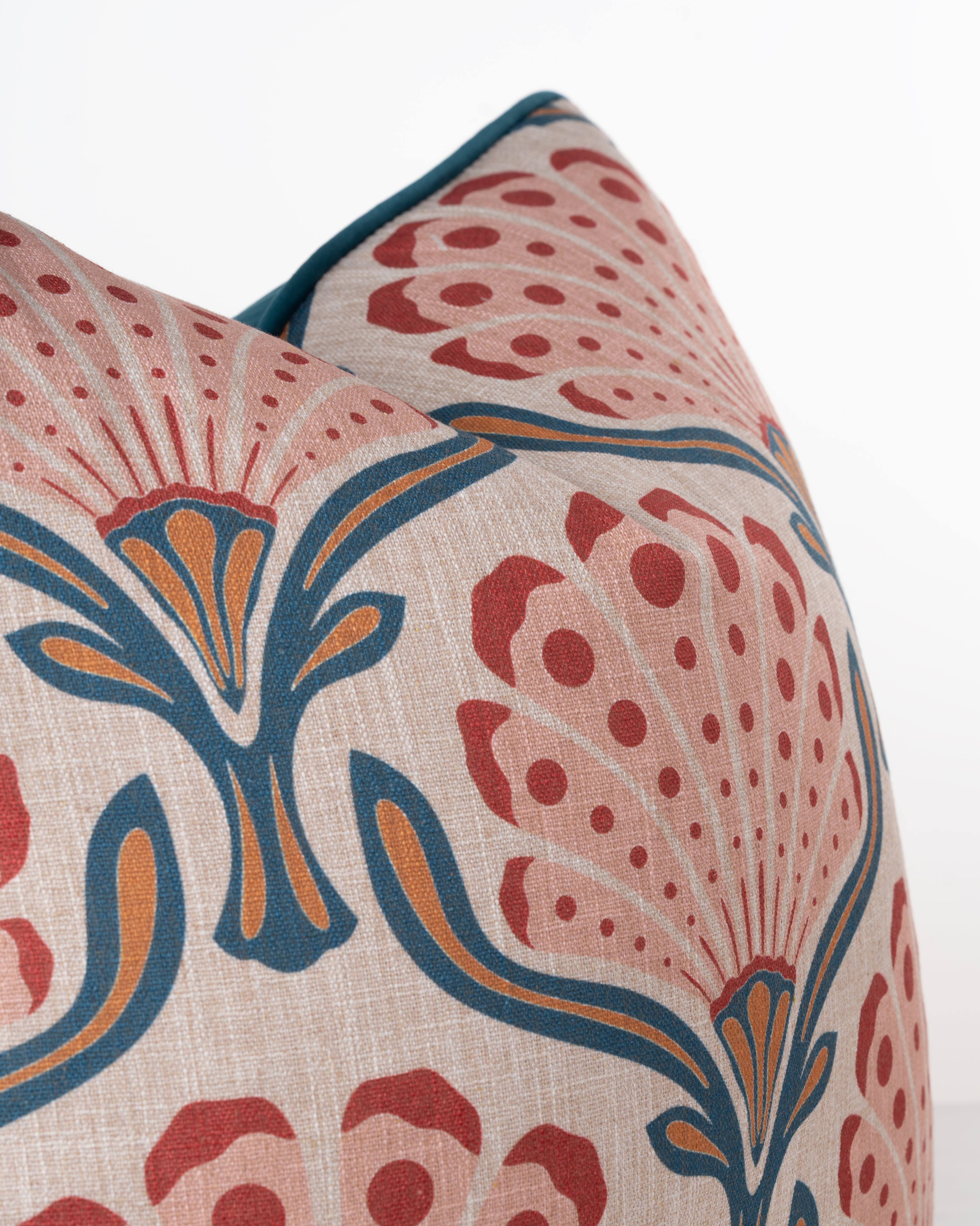 Scalloped Shell Cushion