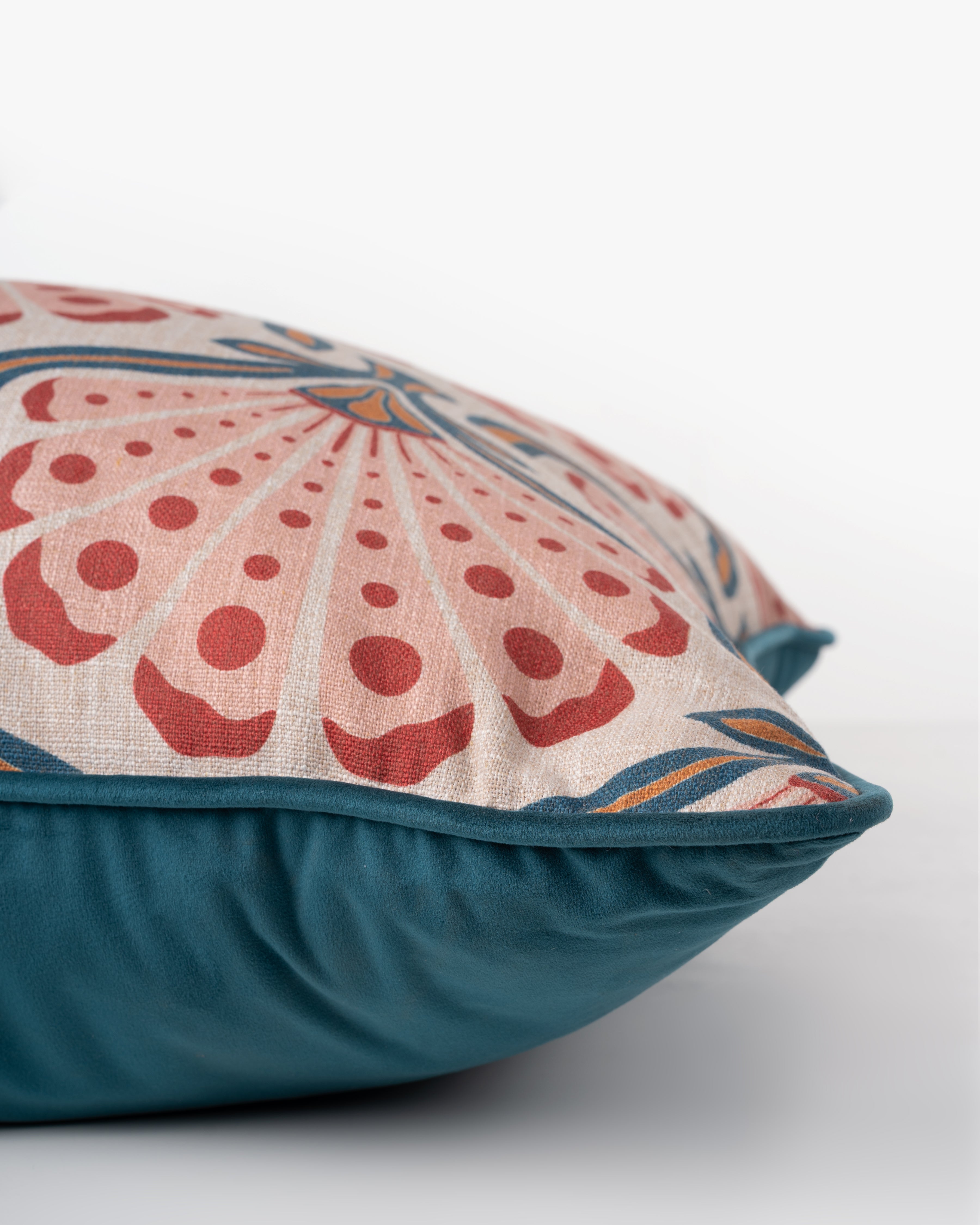 Scalloped Shell Cushion