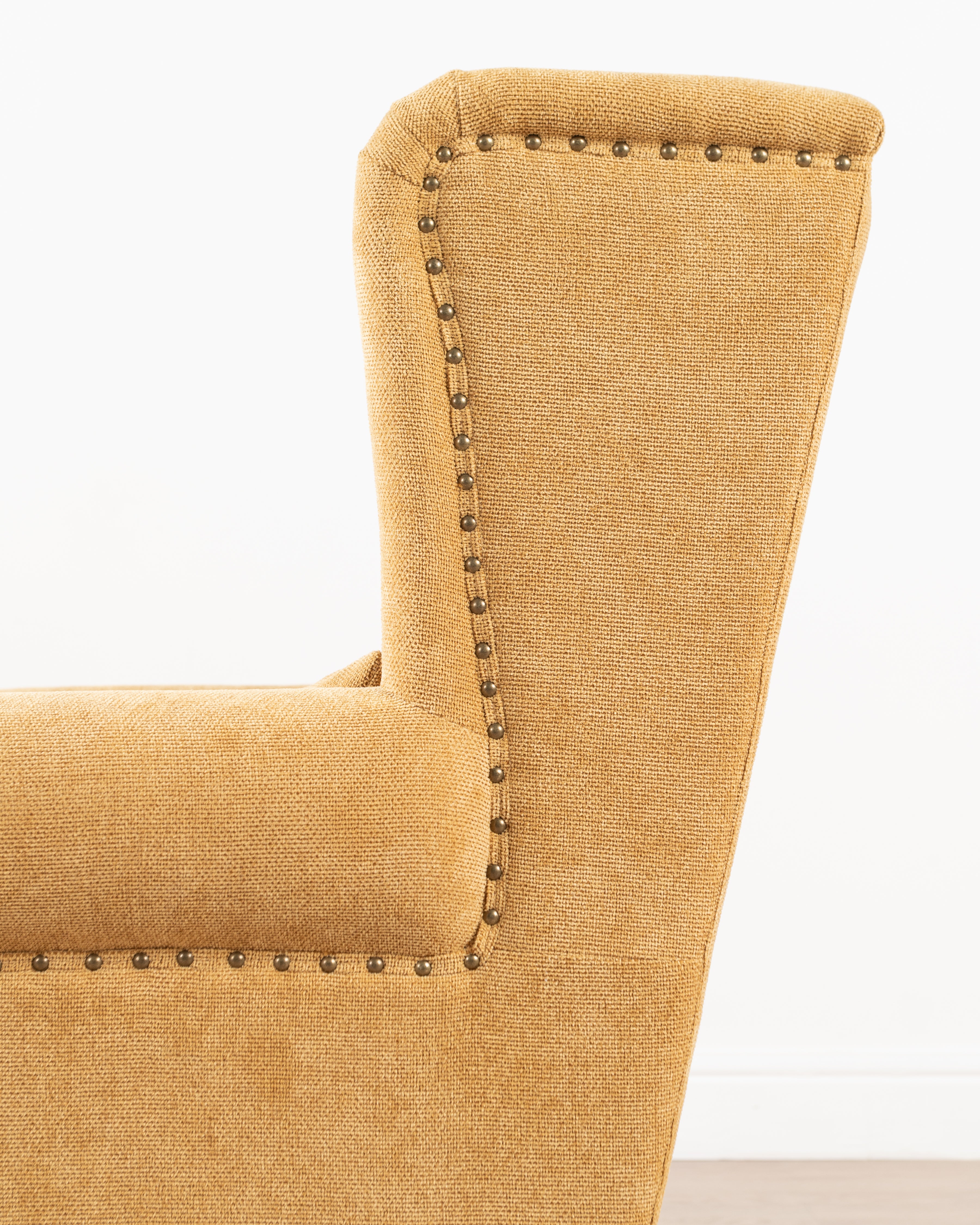 Lille Loveseat | Gold