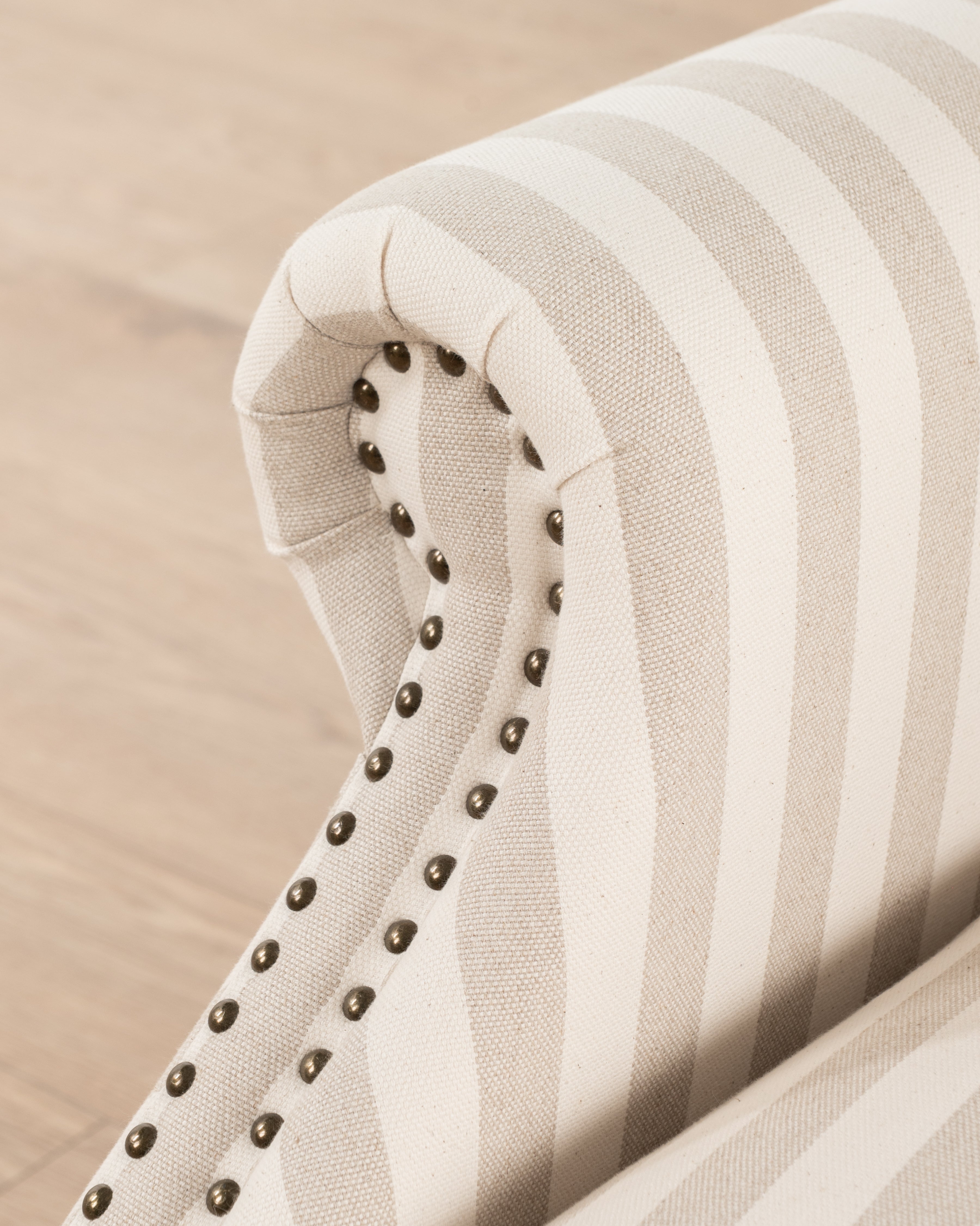 Lille Loveseat | Cream Stripe