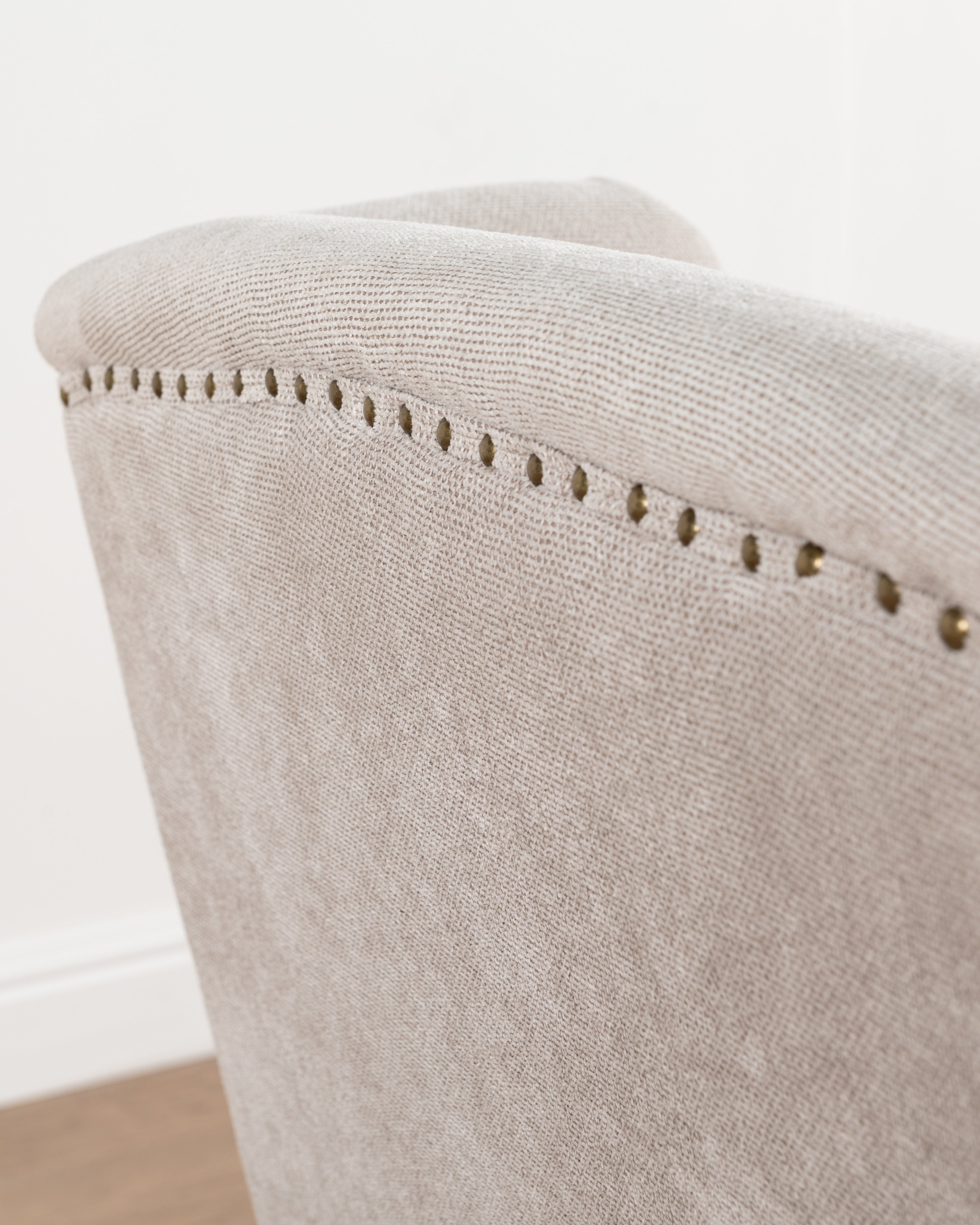 Lille Loveseat | Stone