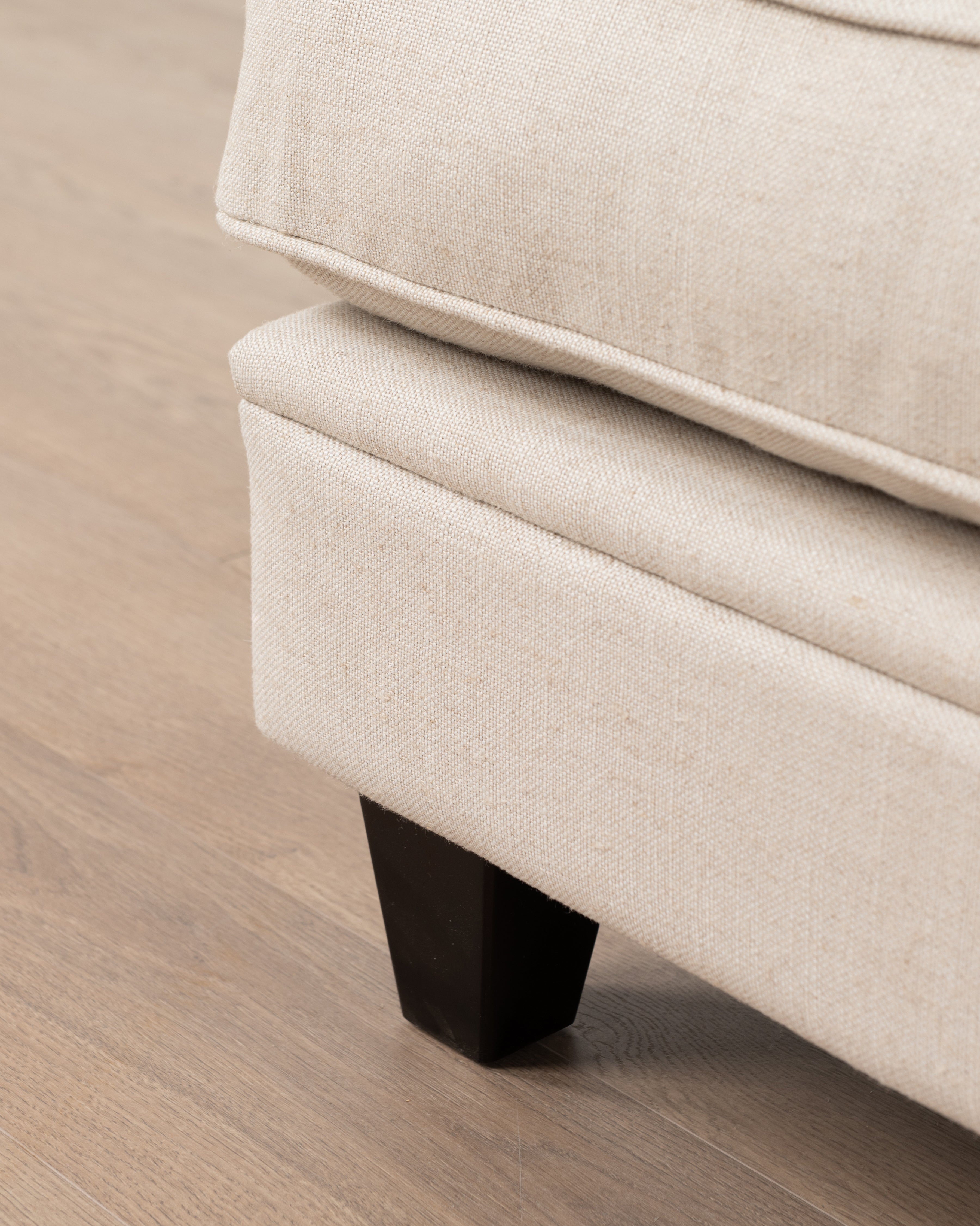 Lucerne 4-Seater Signature Sofa | Linen