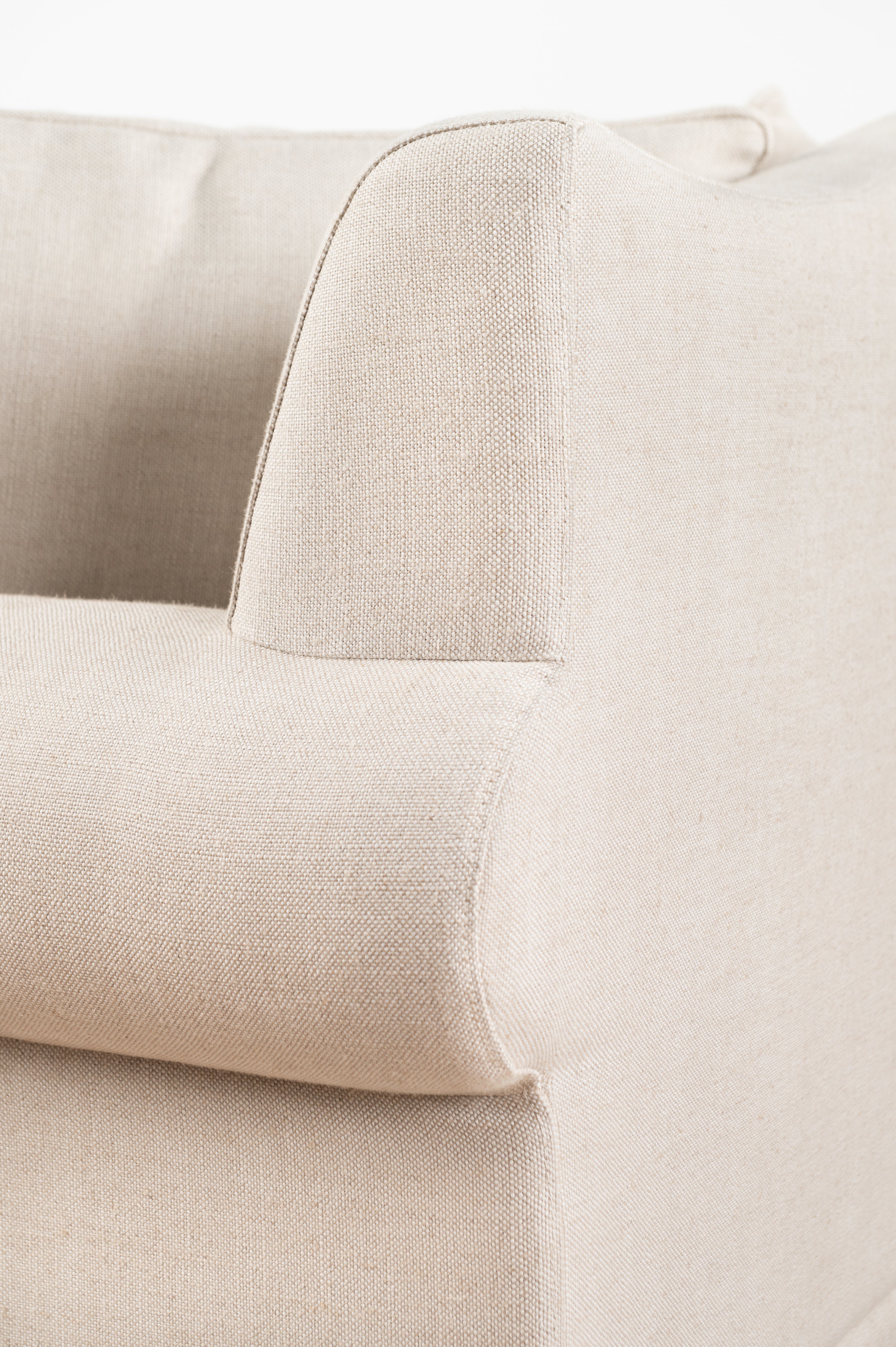 Lucerne 4-Seater Signature Sofa | Linen