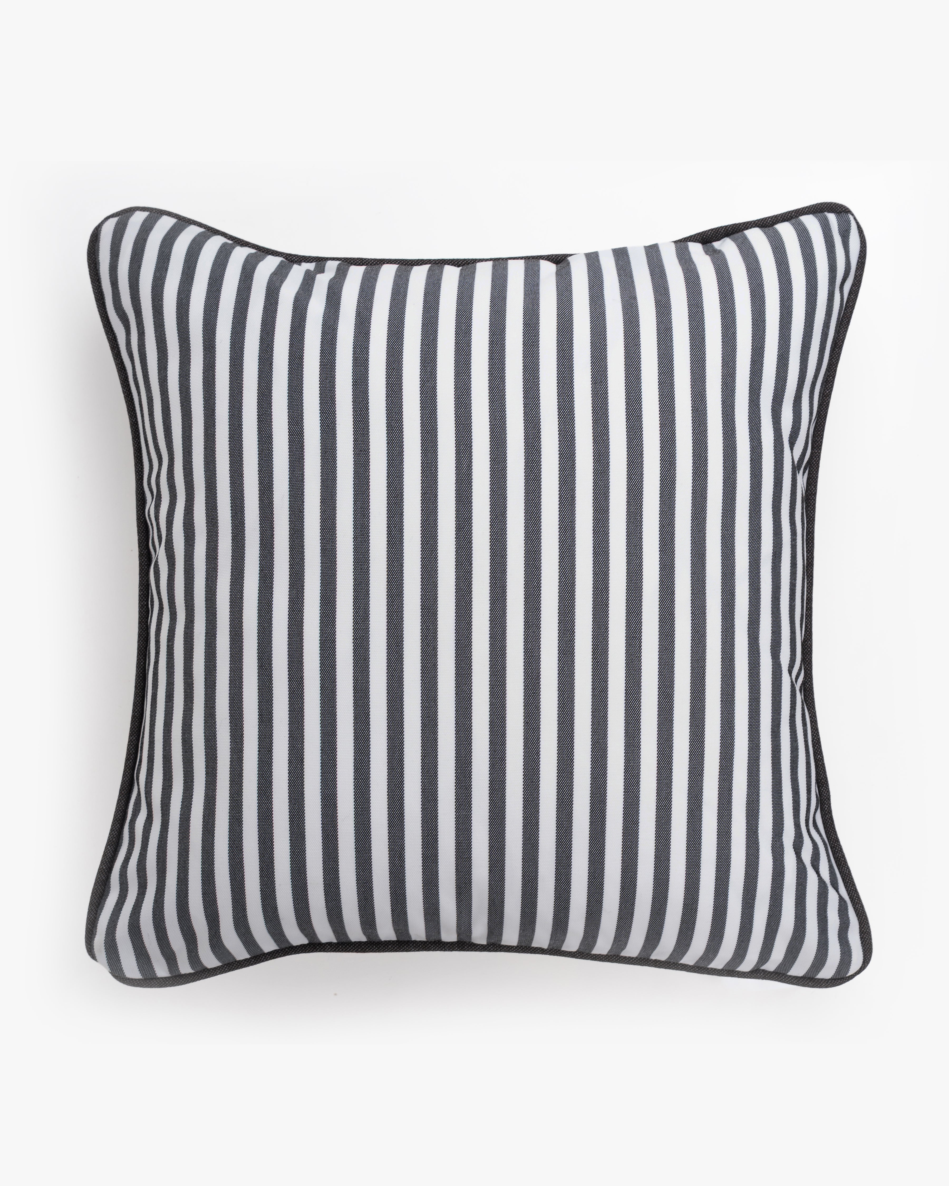 St Denis Cushion | Volcanic