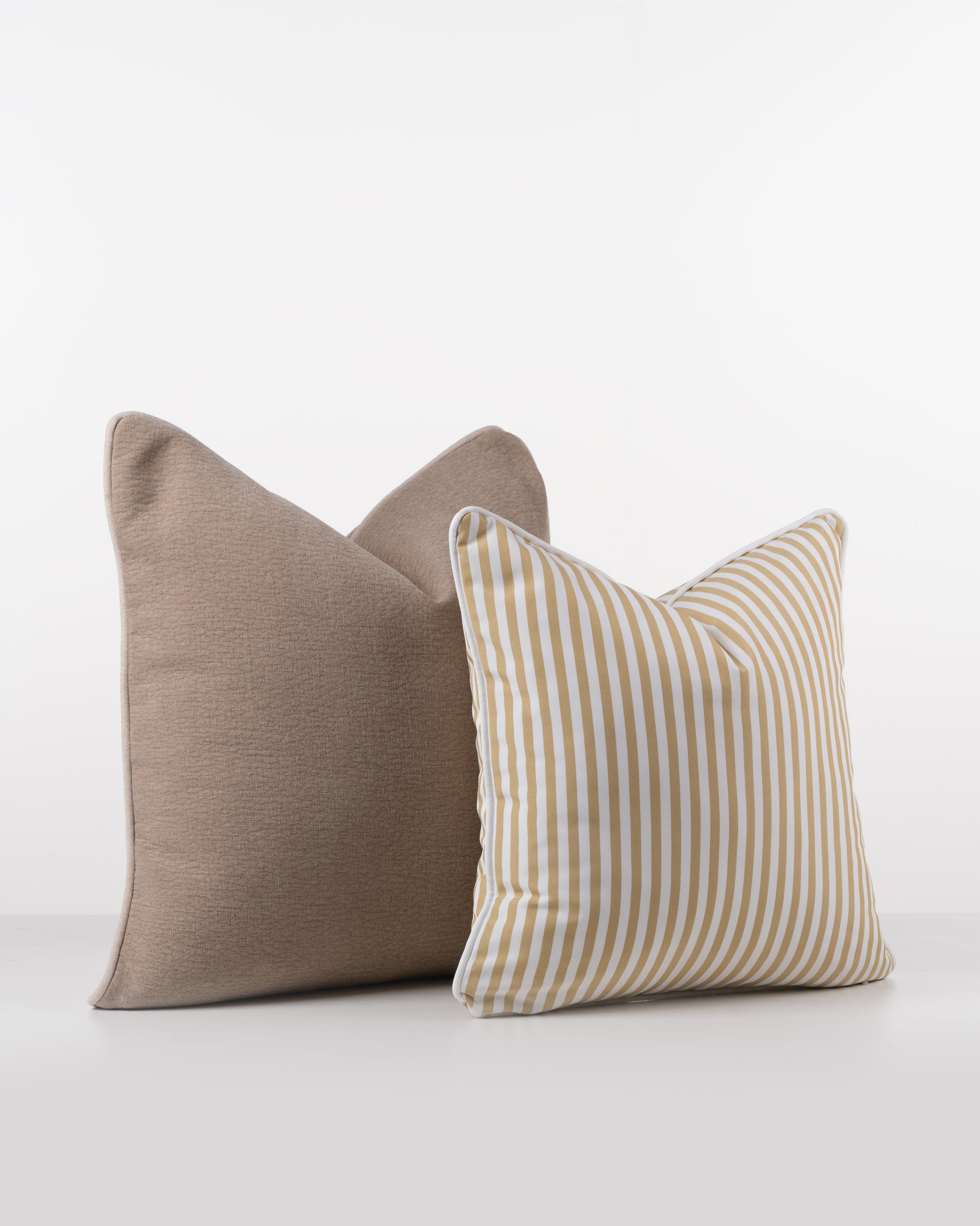 St Denis Cushion | Tropic