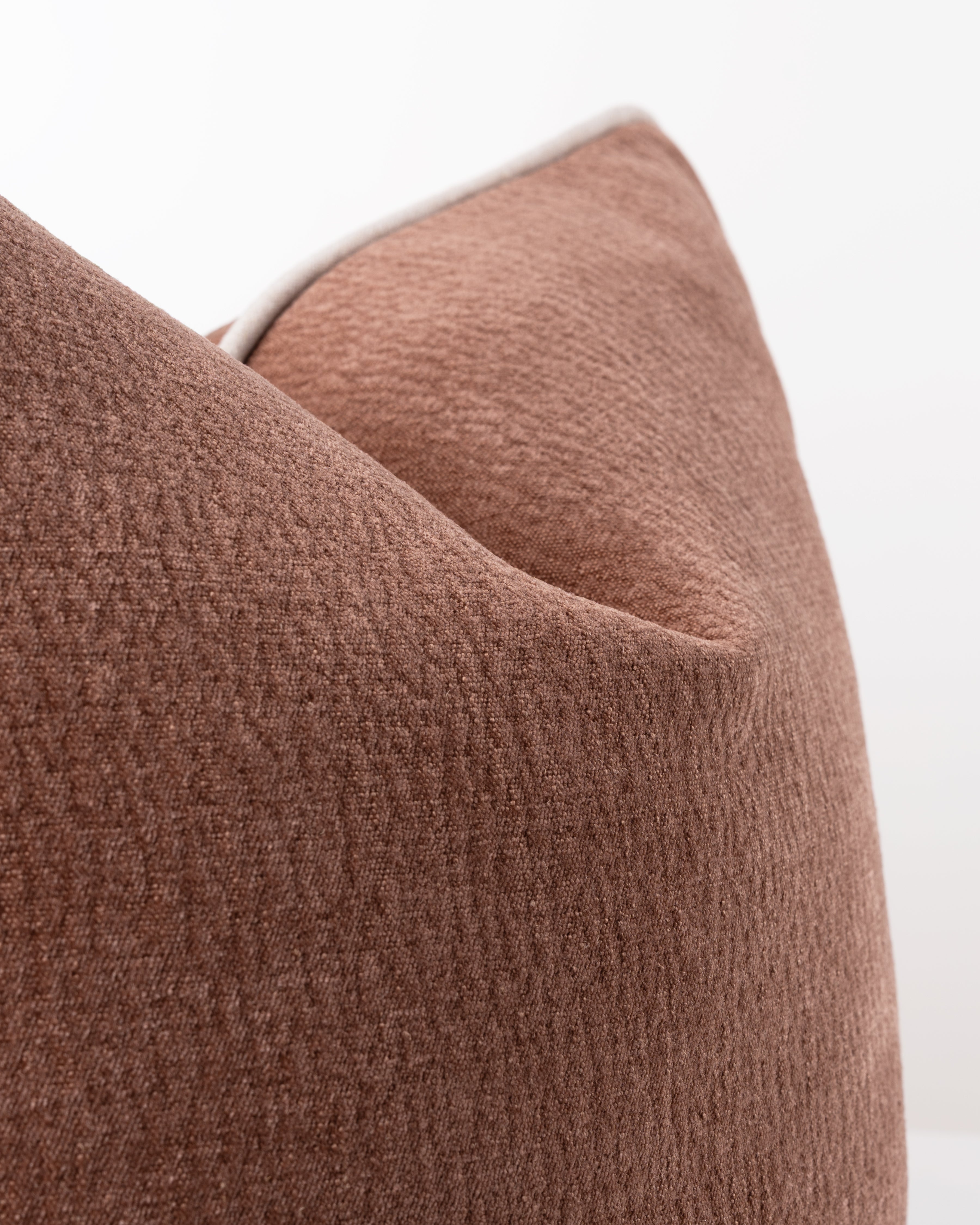 Slouch Russo Cushion