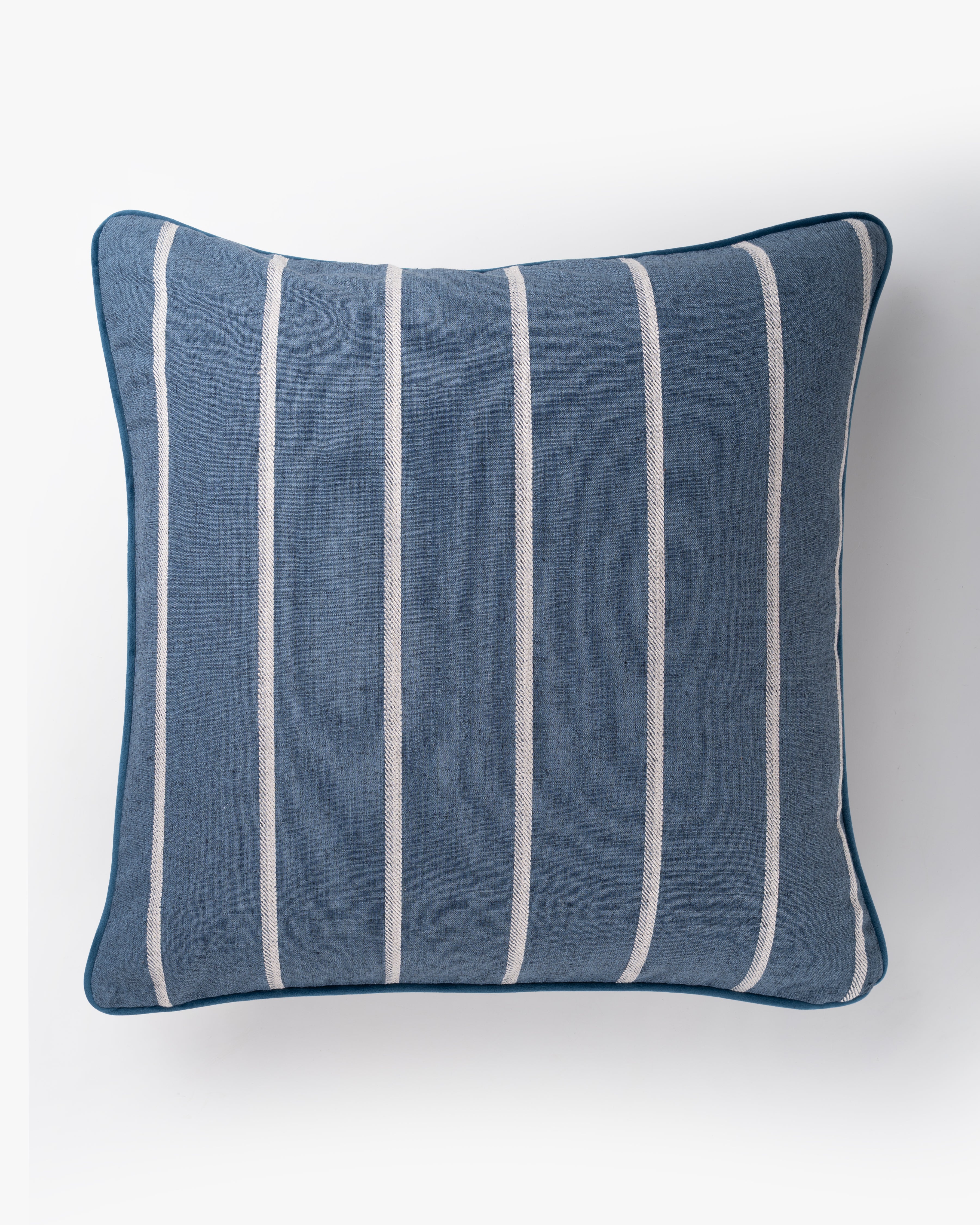 Zandra La Medium Cushion