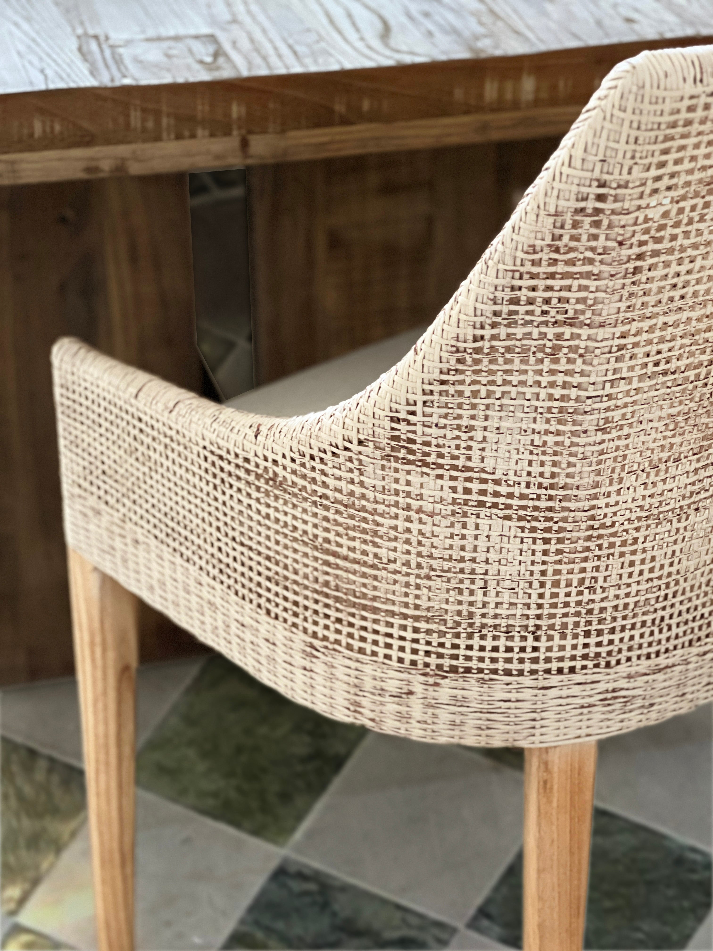 Uluwathu Dining Chair | White