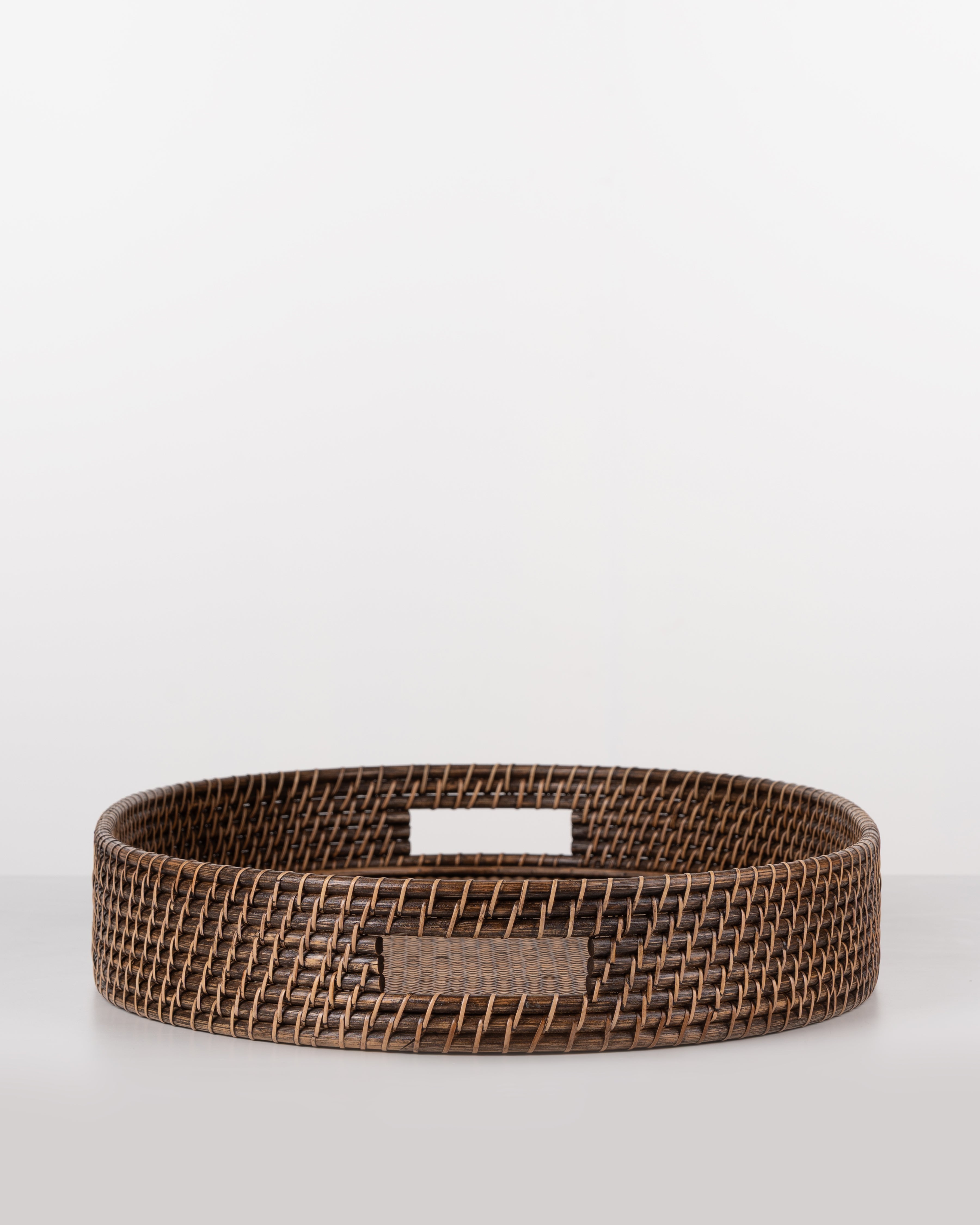 Slawi oval Rattan Tray