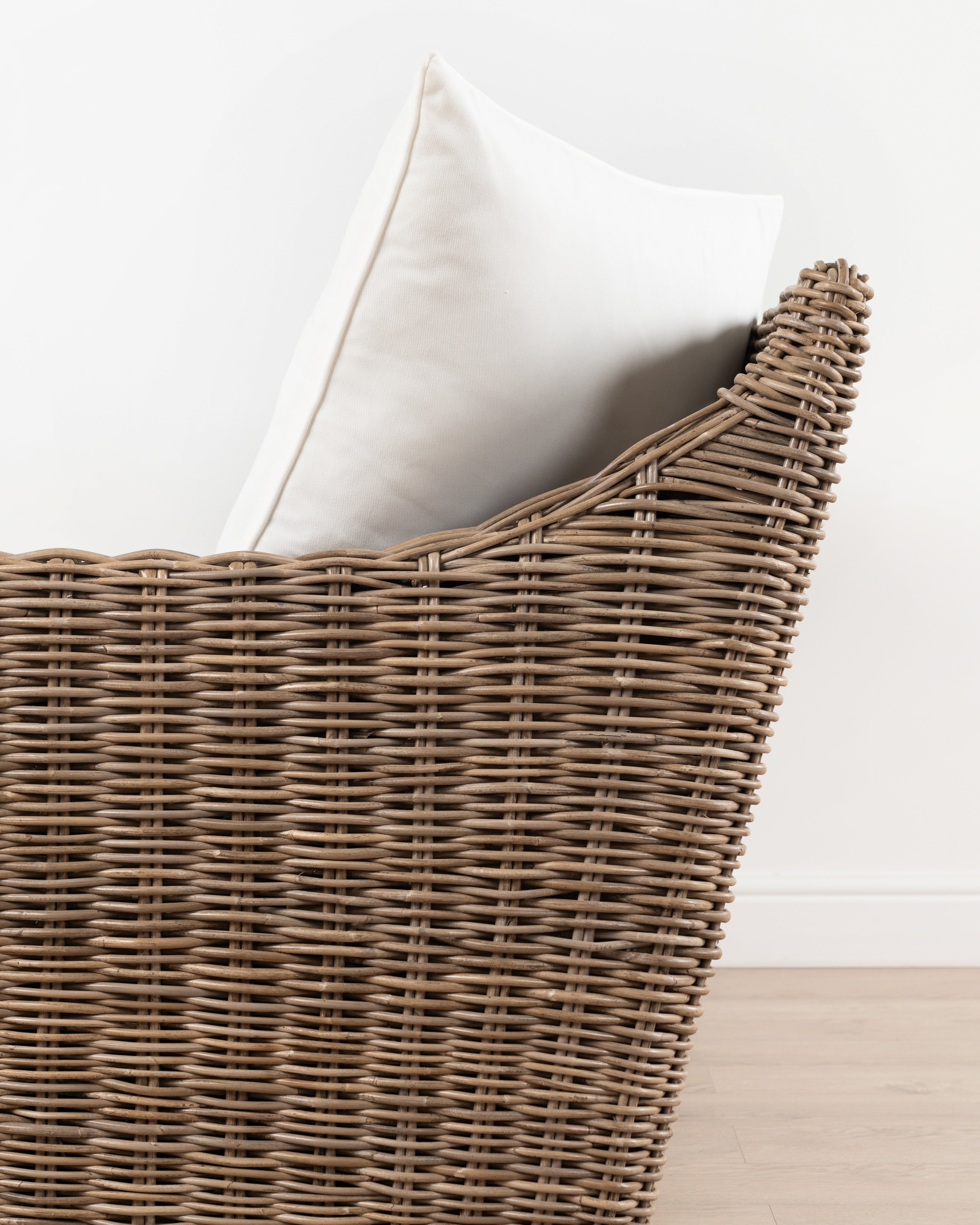 Cape Cane 2.5 seater Sofa