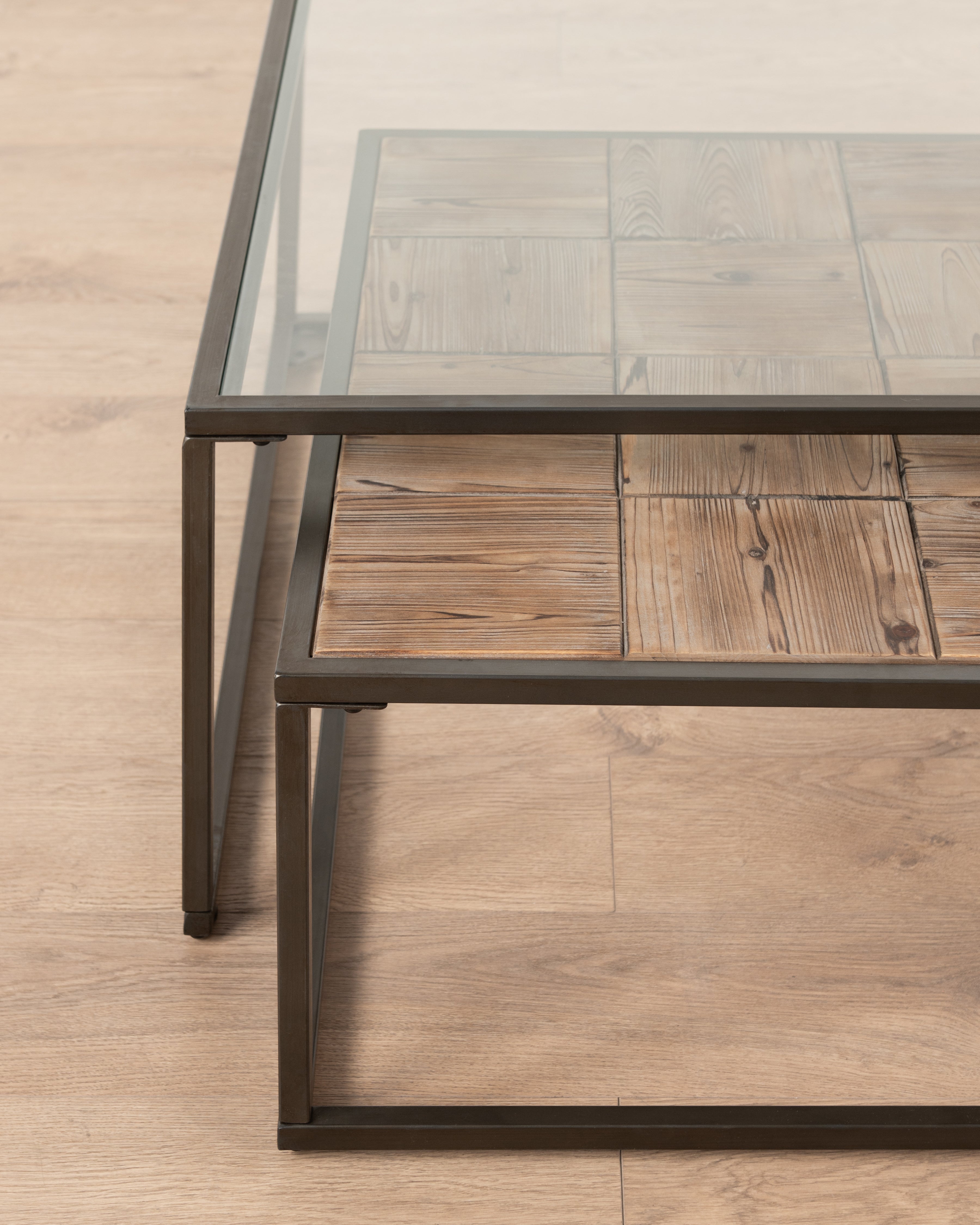 Tambo Coffee table set