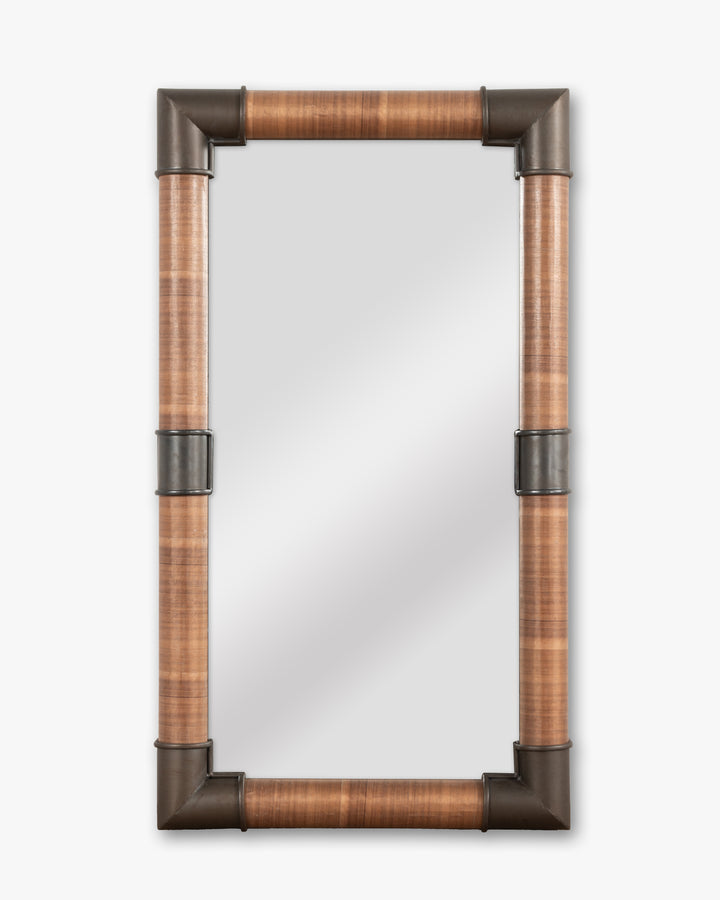 Bakari Mirror