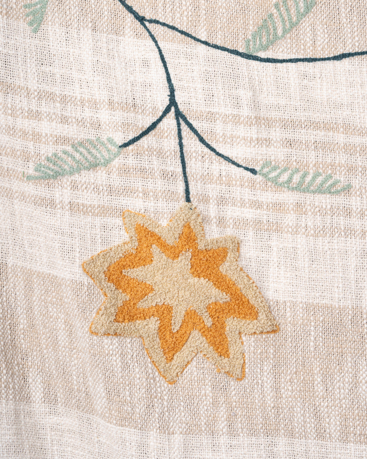 Gardenia Fringe Throw