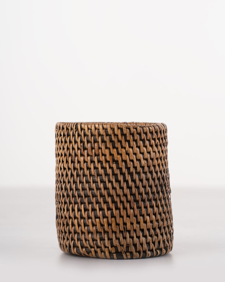 Round Woven Rattan Planter