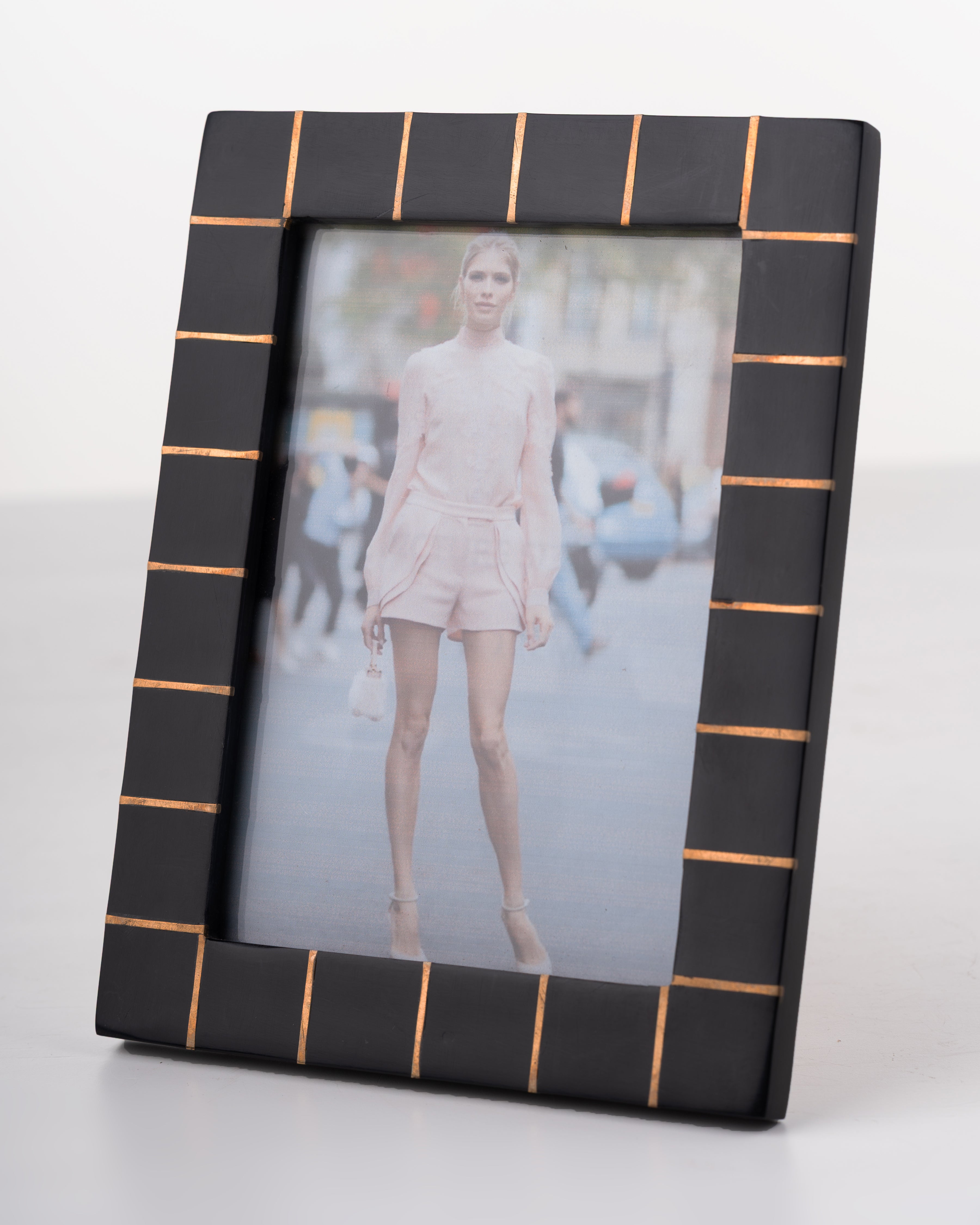 Striped Inlay Photo Frame