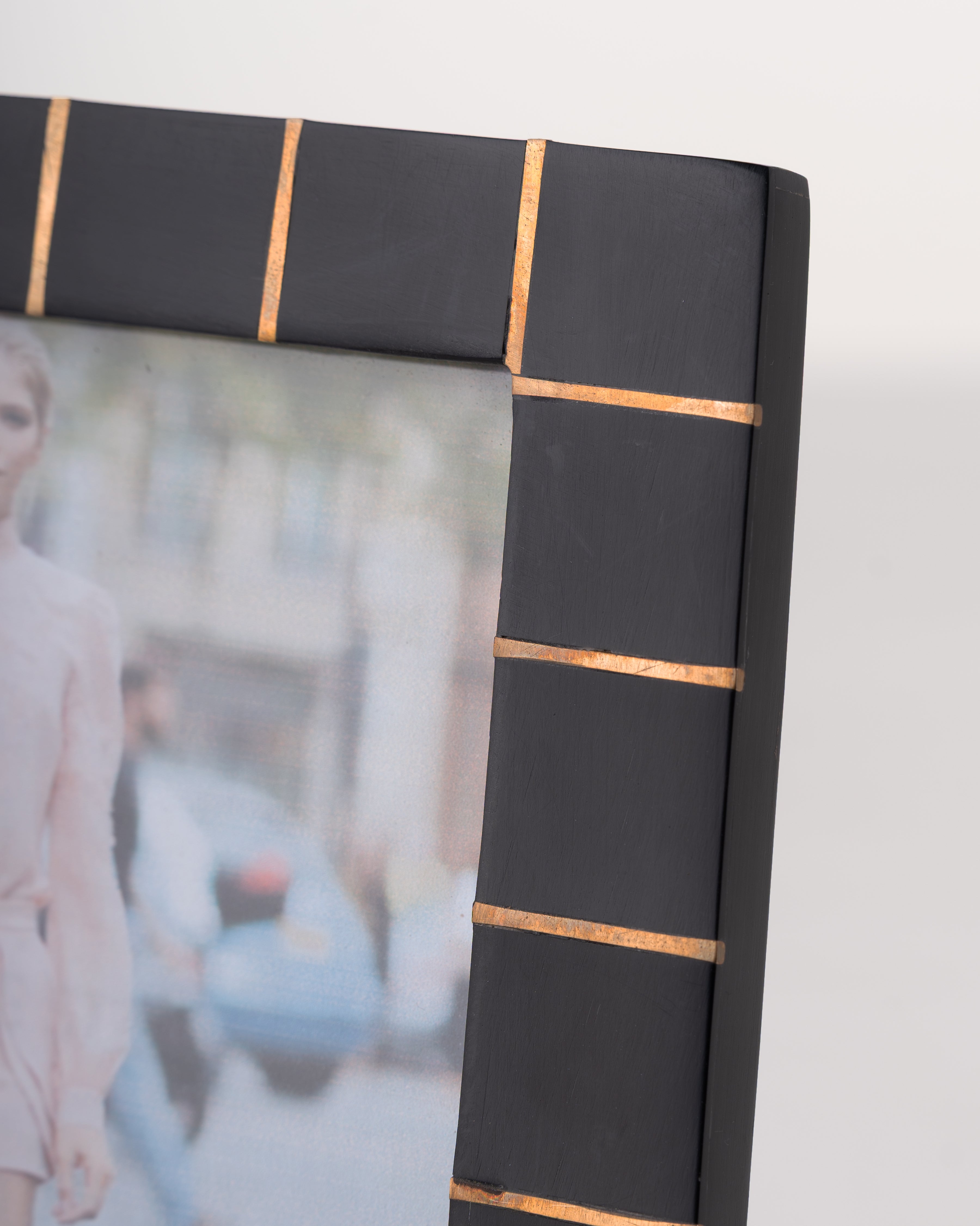 Striped Inlay Photo Frame
