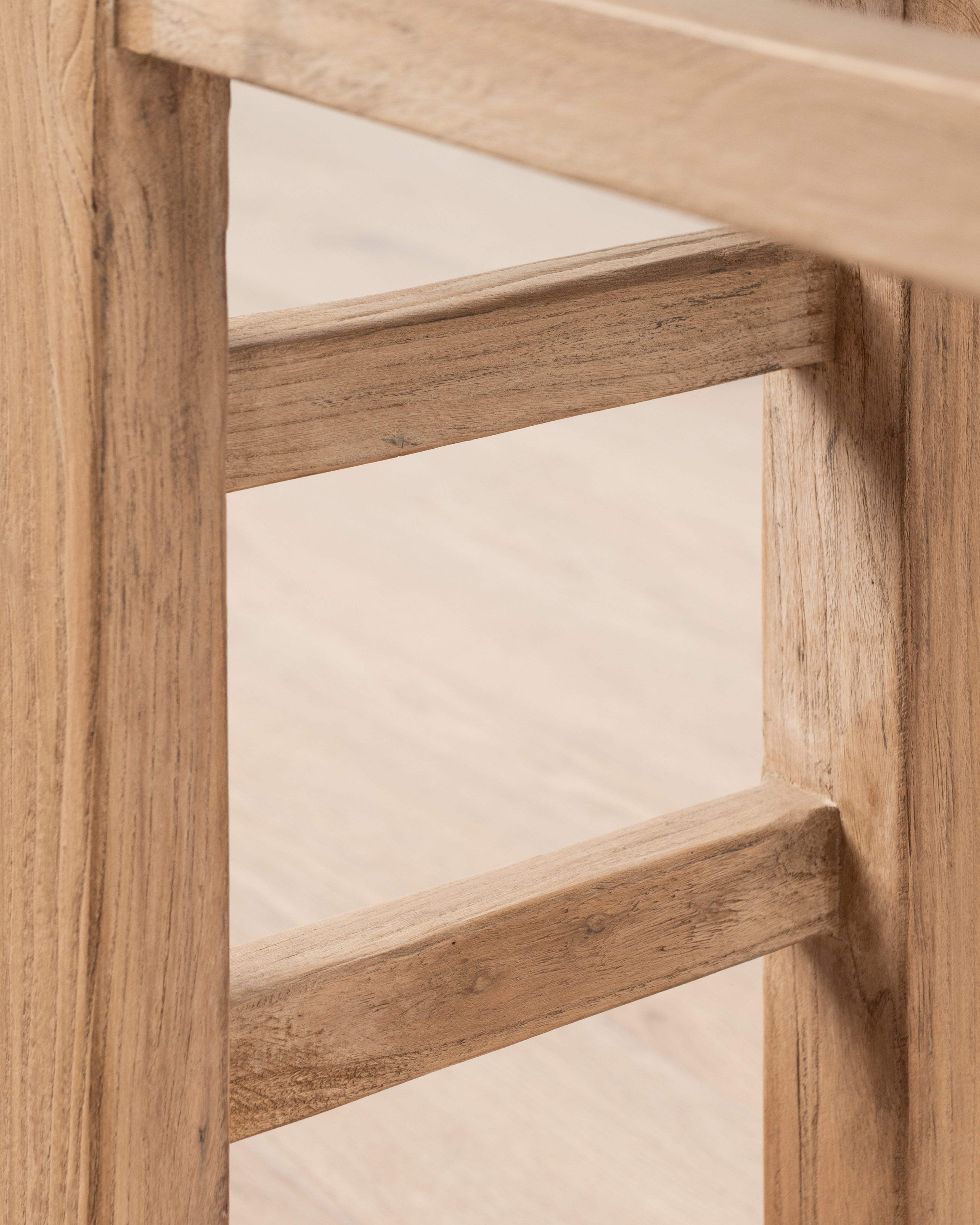 Elmstead Brisa Console Table