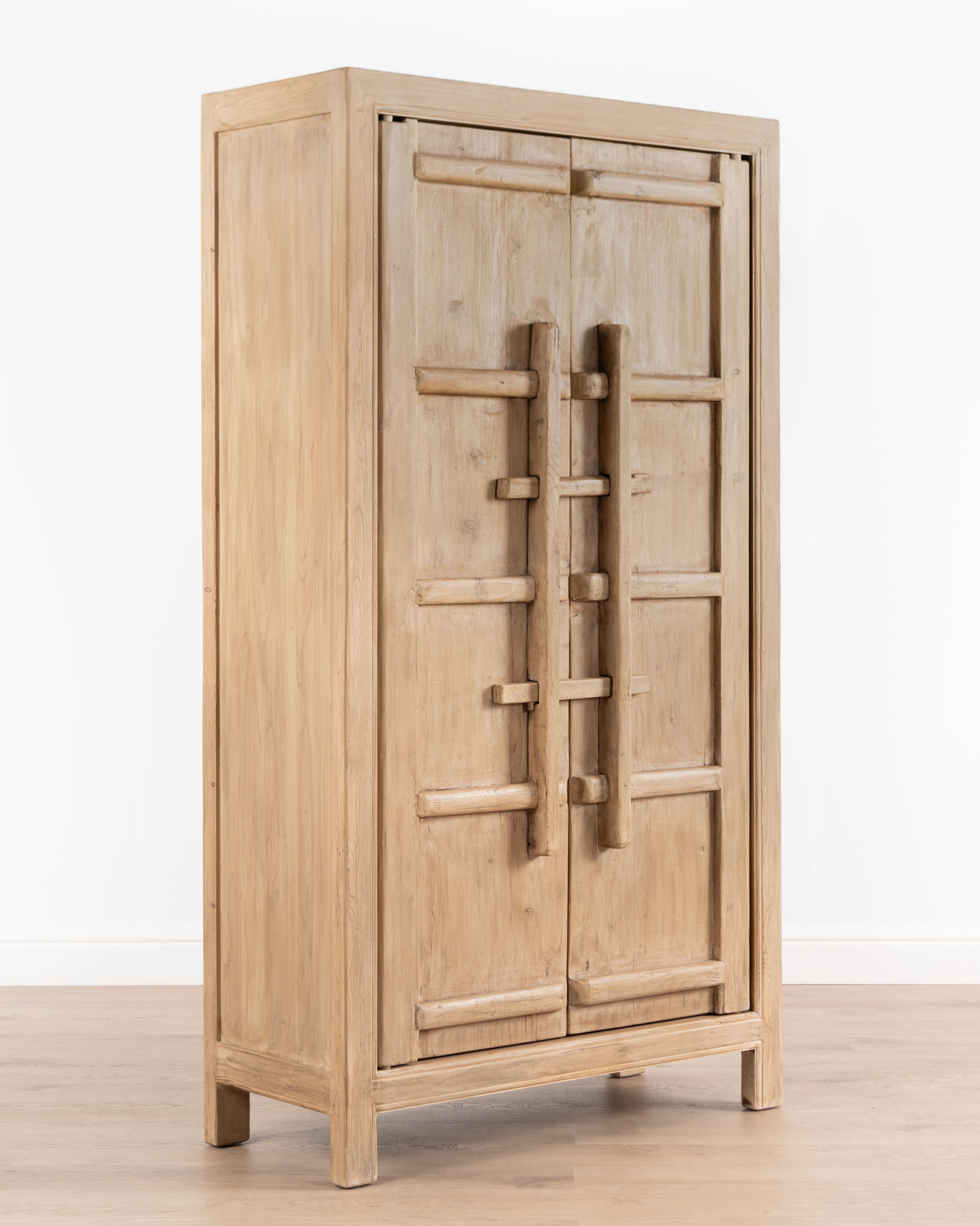 Elmstead Savanna Cabinet