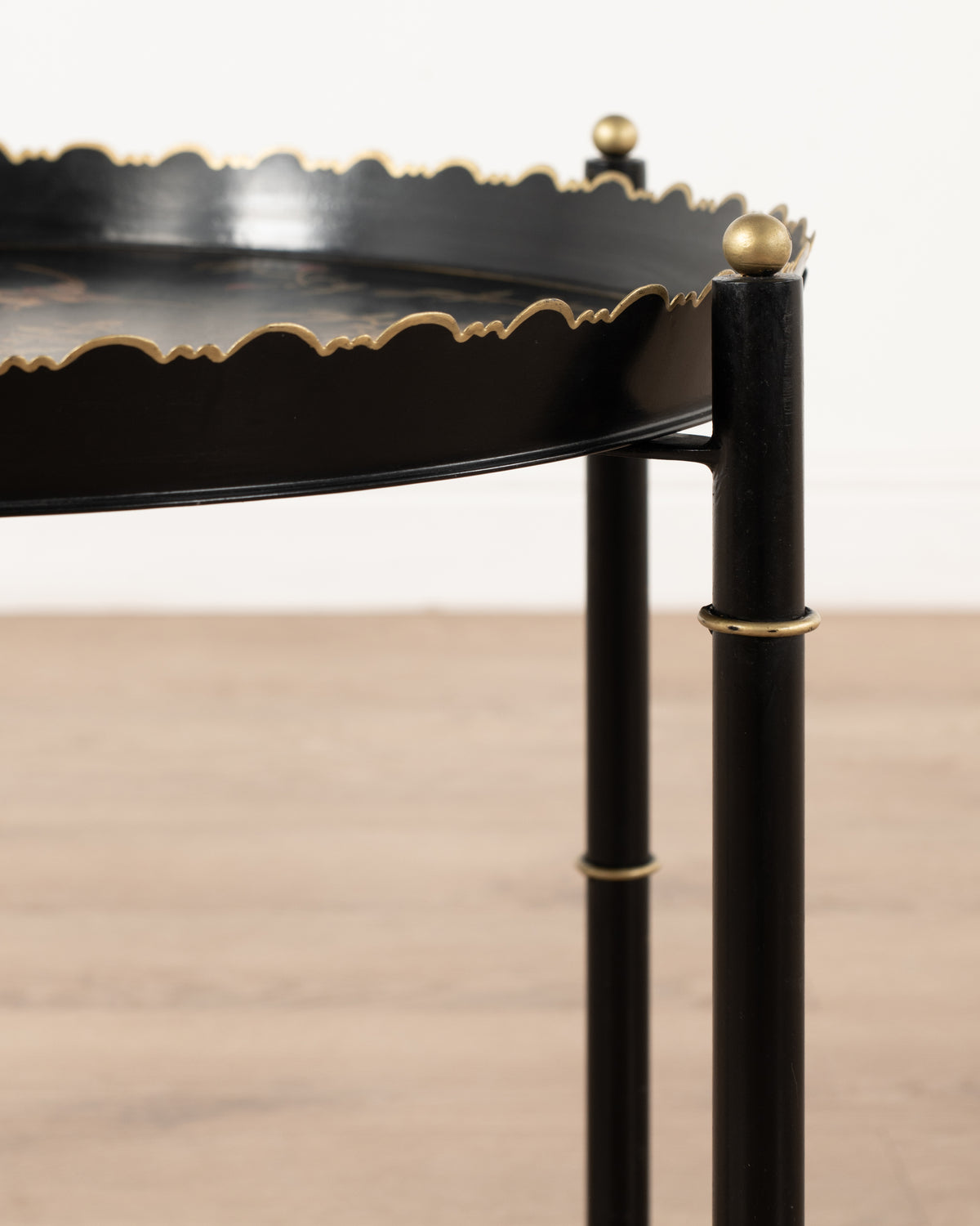 Jardin Noir Round Coffee Table