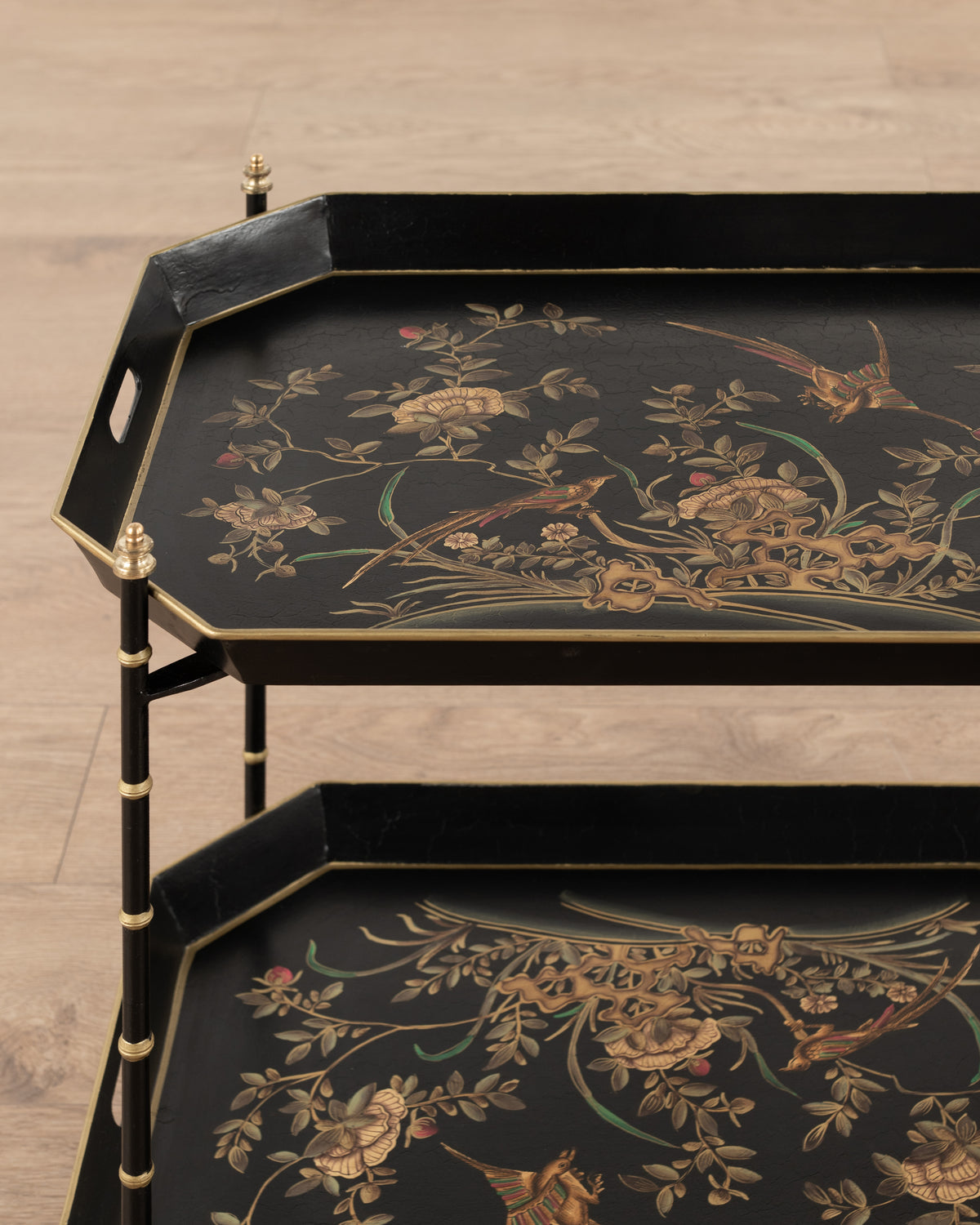 Jardin Noir 2 Tier Tray Table